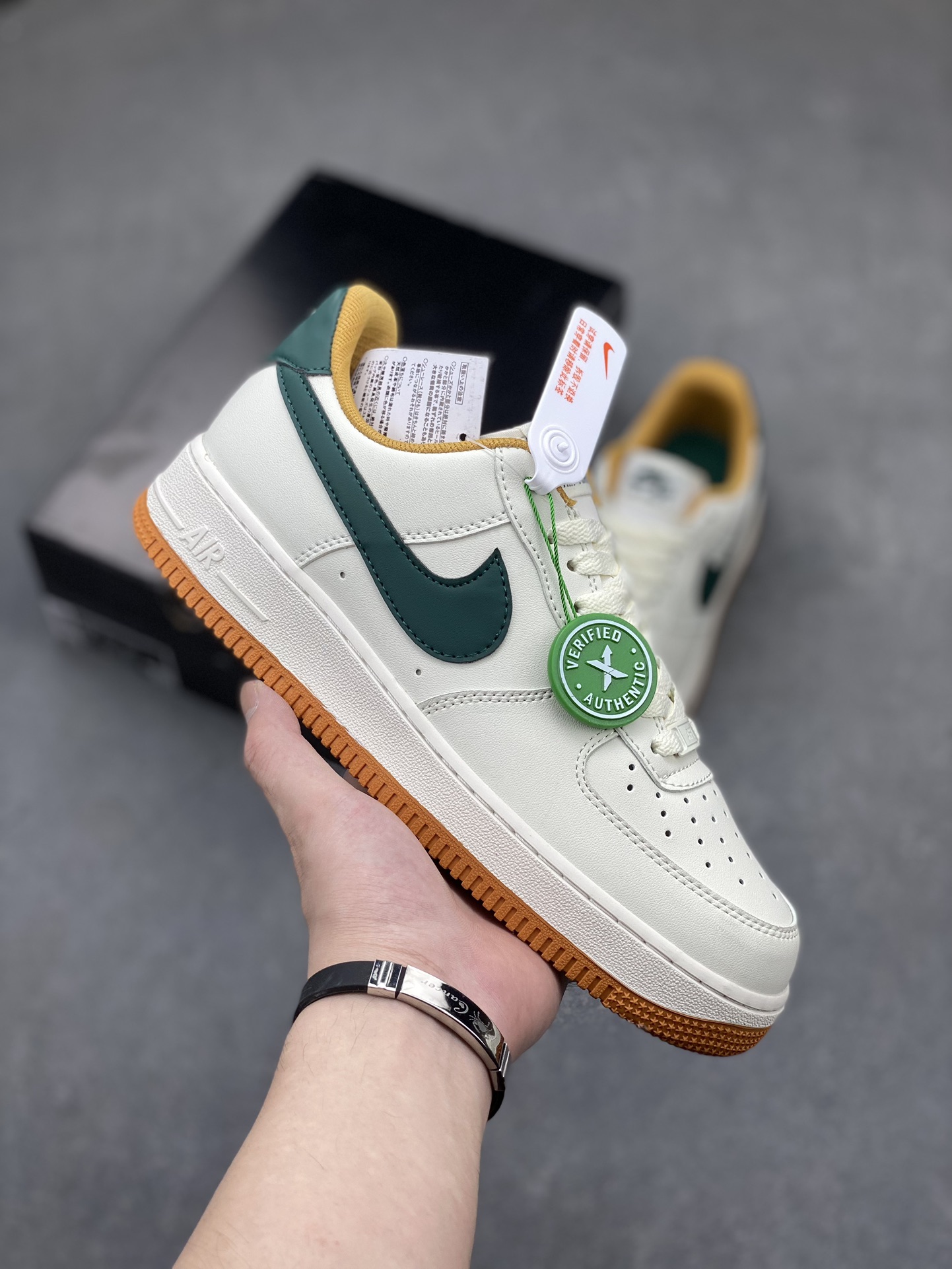 Nike Air Force 1 Low '07 - Classic Style, Modern Comfort - FD9063-101 2 i1715026760 7276 3