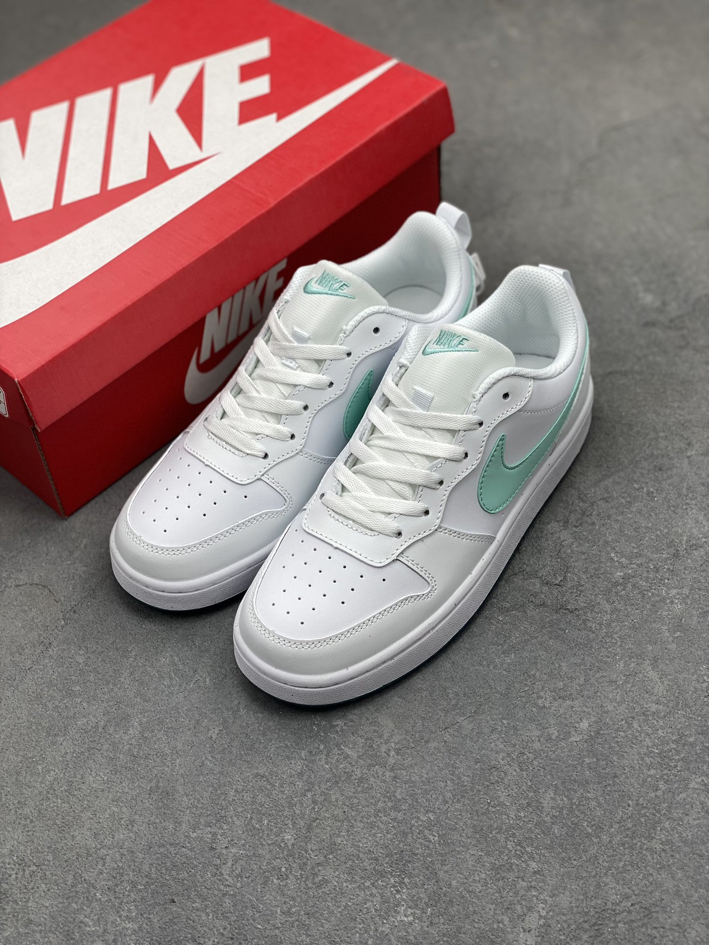 Nike Court Borough Low White/Mint Green Leather Sneakers - Size 36-45 9 i1715199277 6409 6
