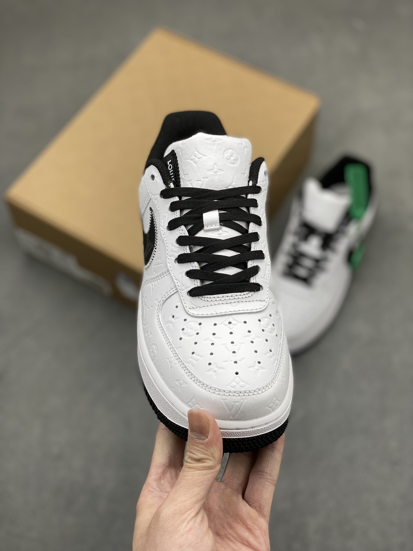 Louis Vuitton x Nike Air Force 1 Low White/Black Sneakers 3 i1715286300 6861 7