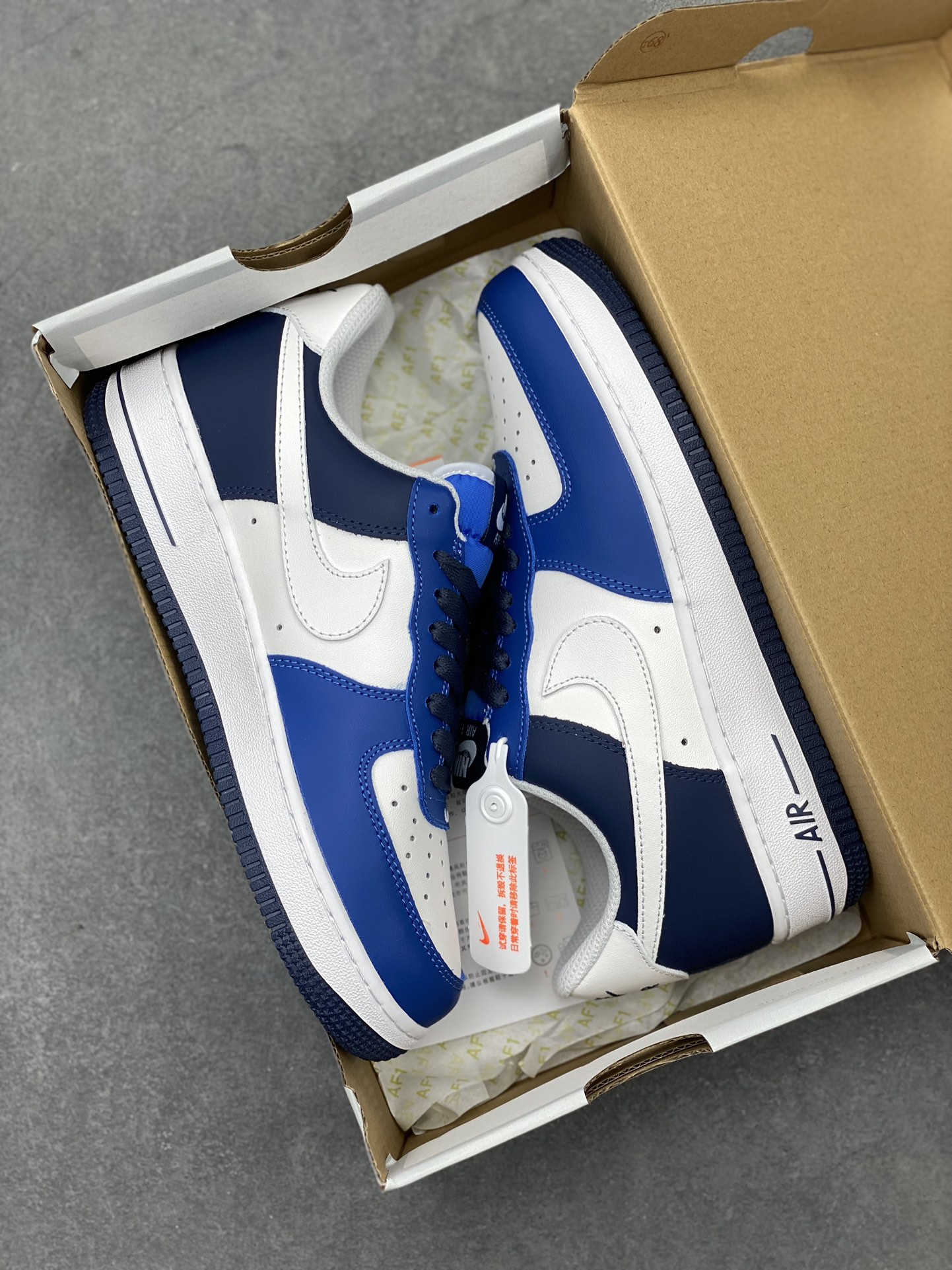 Nike Air Force 1 '07 Low Blue White - Iconic Style & Comfort 10 i1715286543 7277 5