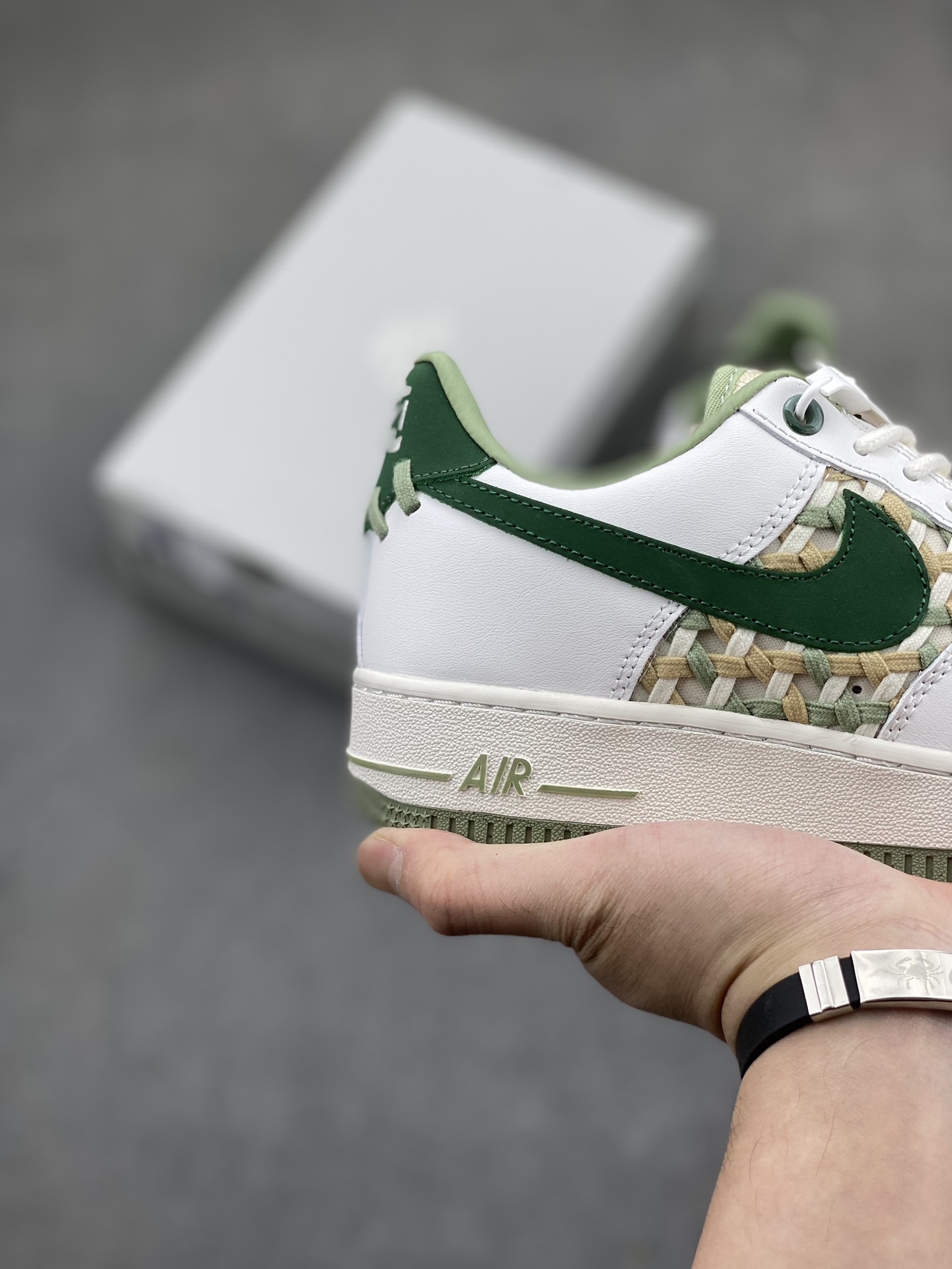 Nike Air Force 1 Low White Woven Bamboo Sneakers FN0369-100 6 i1715286599 3686 2