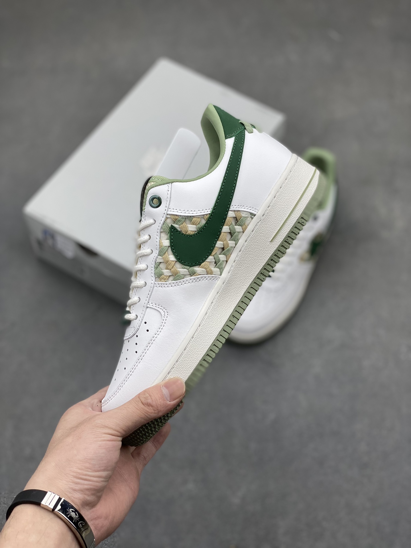 Nike Air Force 1 Low White Woven Bamboo Sneakers FN0369-100 4 i1715286599 7132 7
