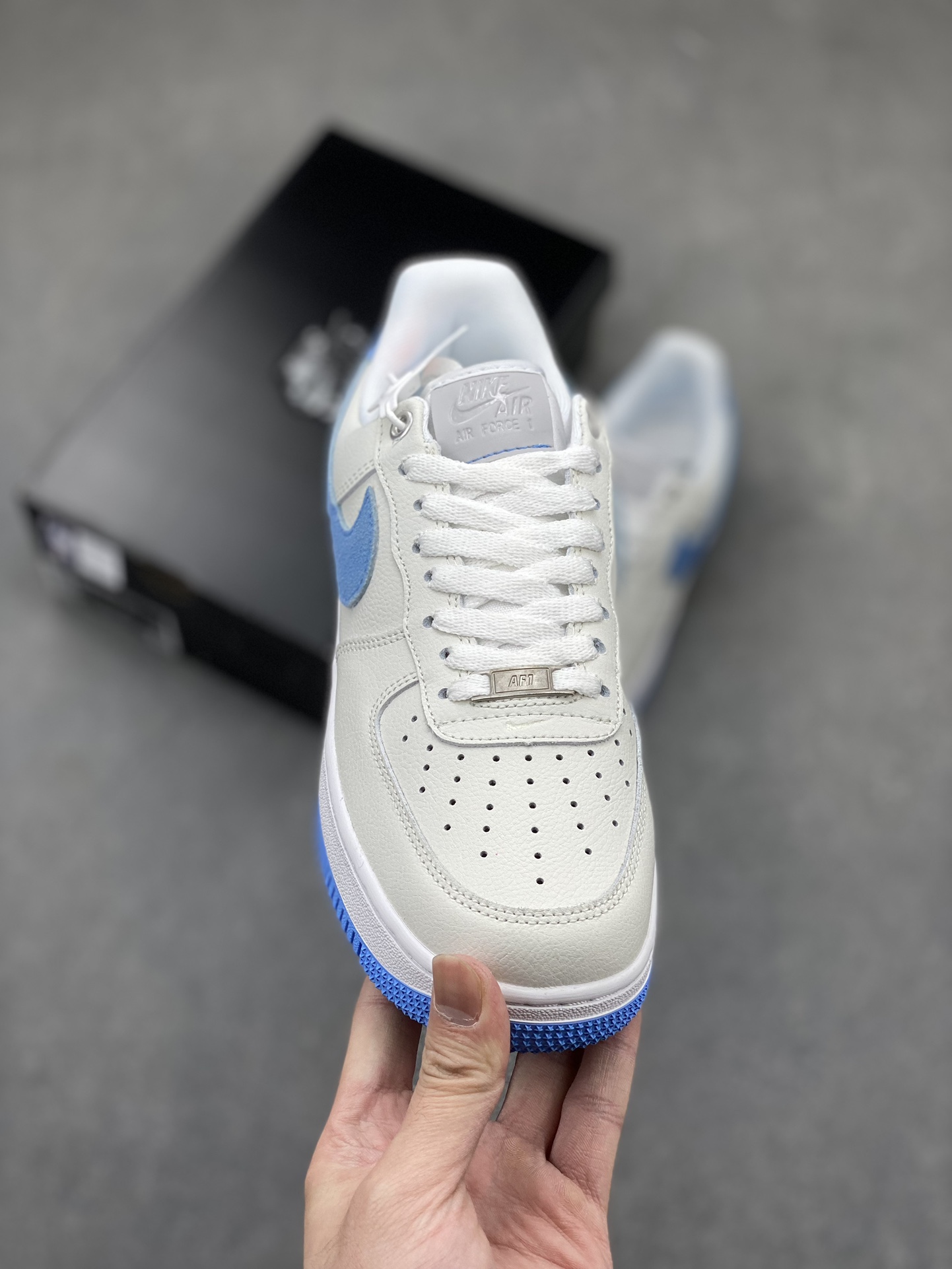 Nike Air Force 1 '07 Low White/Blue - Original Design, Comfortable and Stylish 3 i1715286668 2041 2