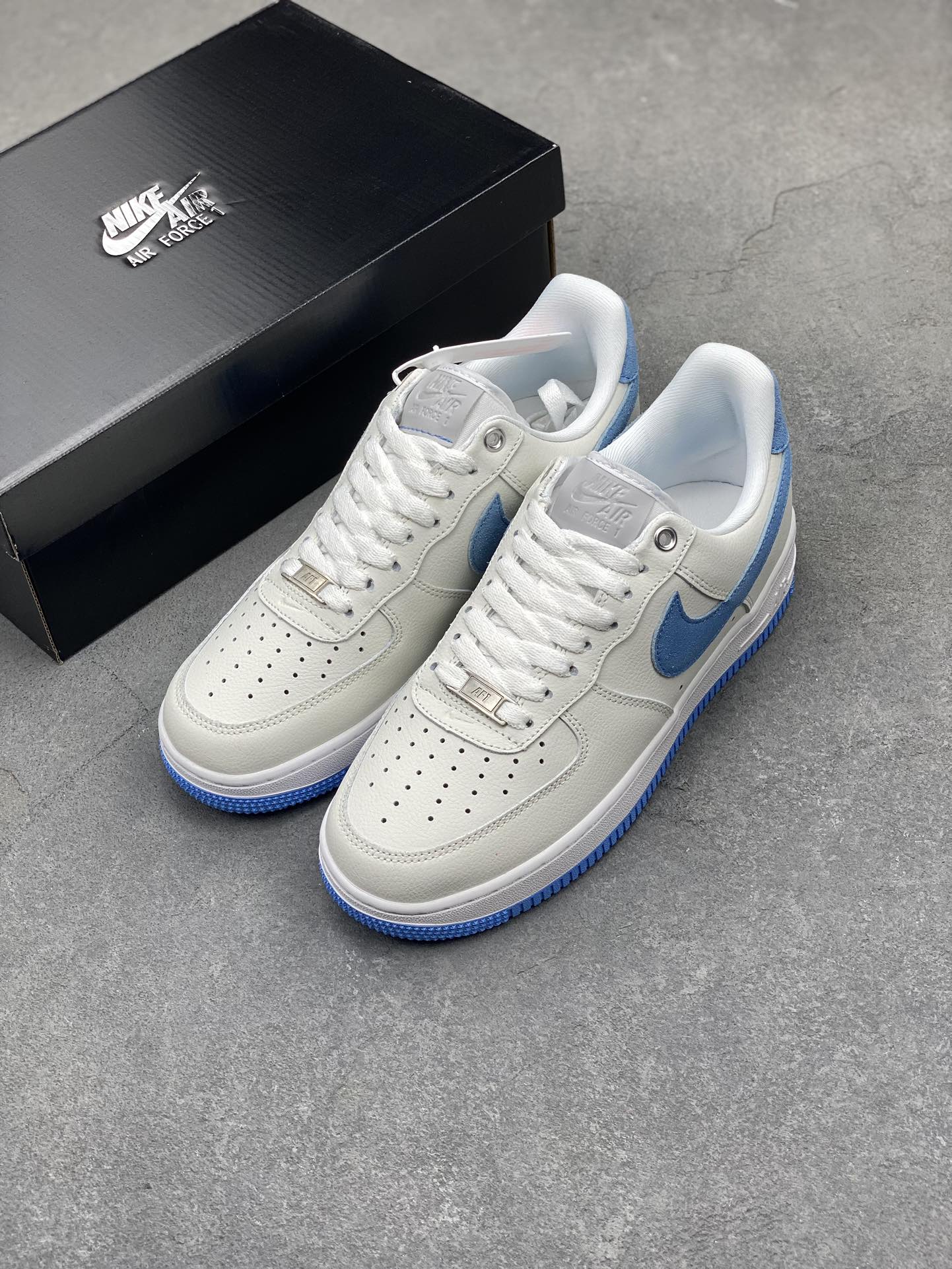 Nike Air Force 1 '07 Low White/Blue - Original Design, Comfortable and Stylish 9 i1715286668 5715 8