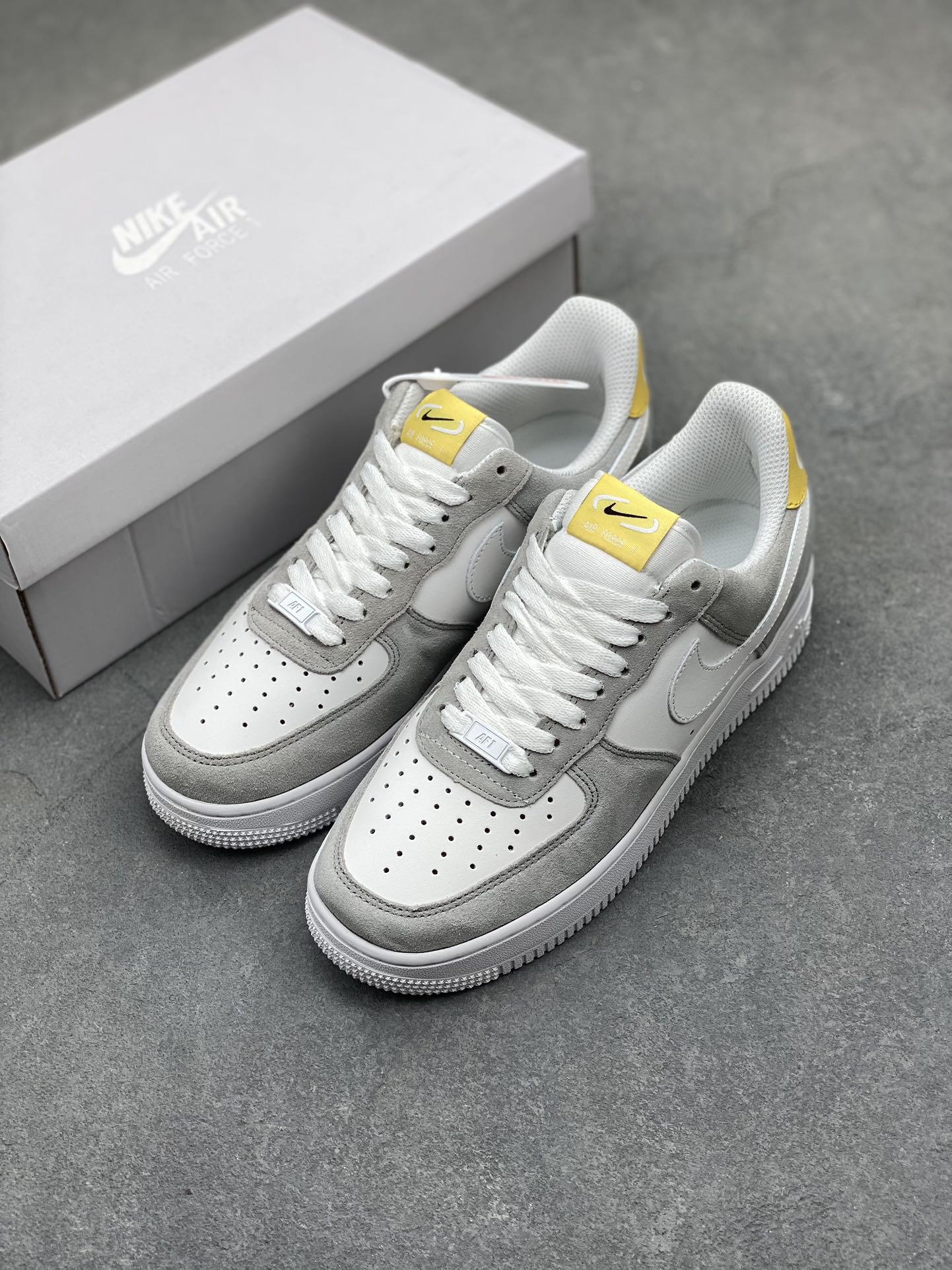 Nike Air Force 1 '07 Low Grey/White/Yellow - Premium Comfort & Style 9 i1715286975 4085 3