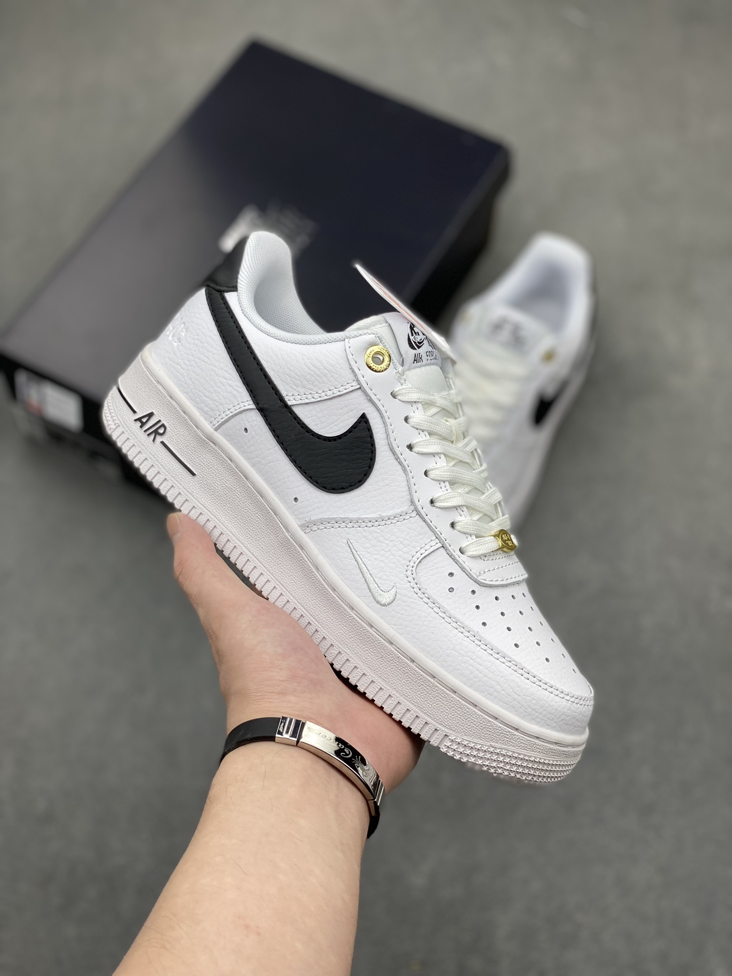 Nike Air Force 1 Low 40th Anniversary White Black (DQ7658-100) 2 i1715373093 1550 5