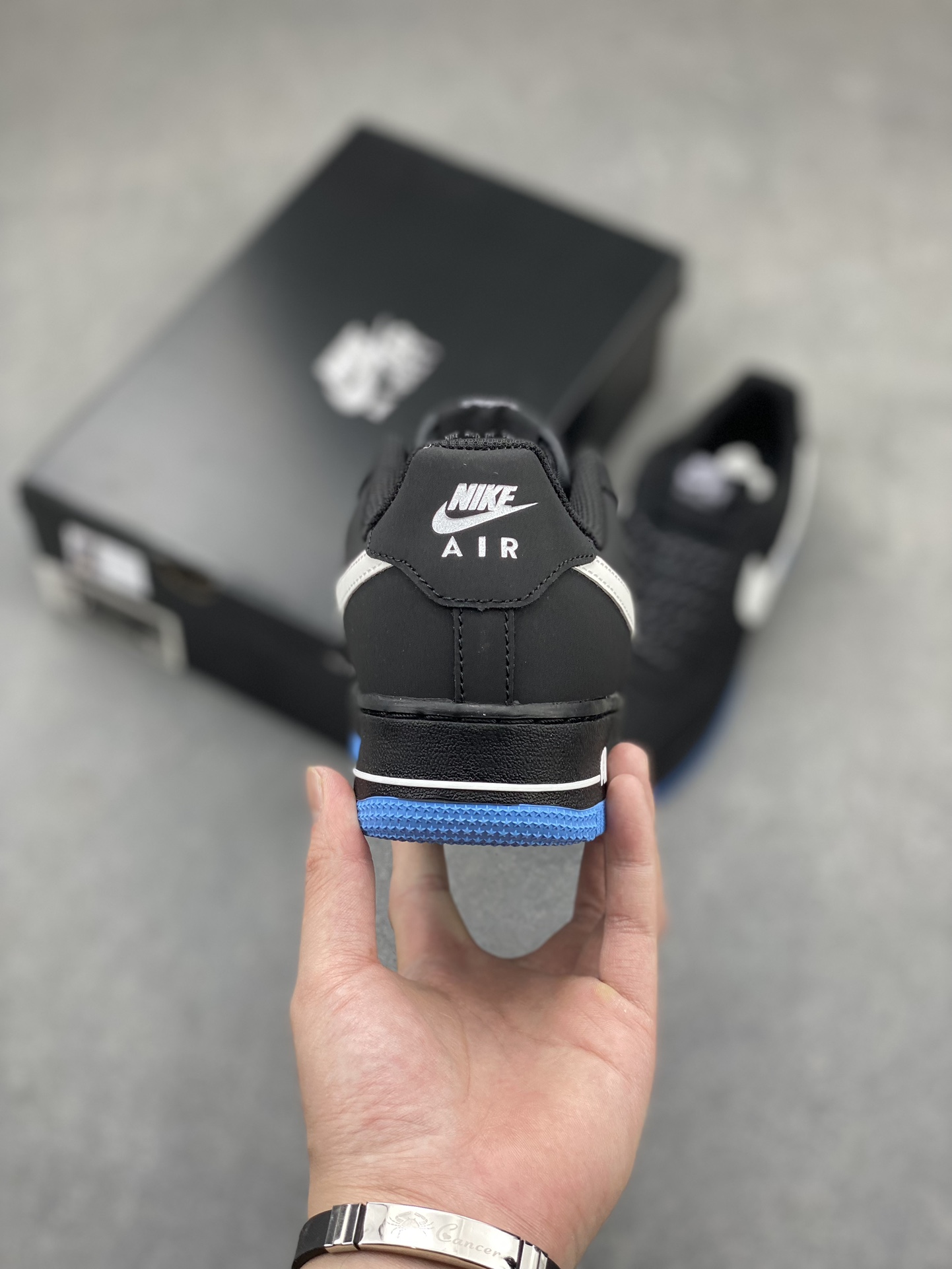 Nike Air Force 1 '07 Low Black/White Casual Sneakers DB4109-001 5 i1715460126 1363 4