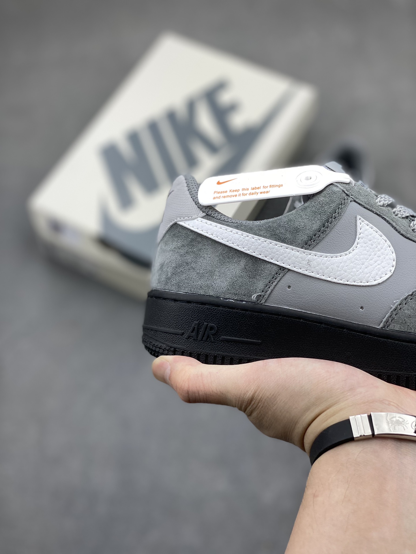 Nike Air Force 1 Low Casual Shoes Versatile Sneakers CW7581-009 6 i1715460363 9389 7
