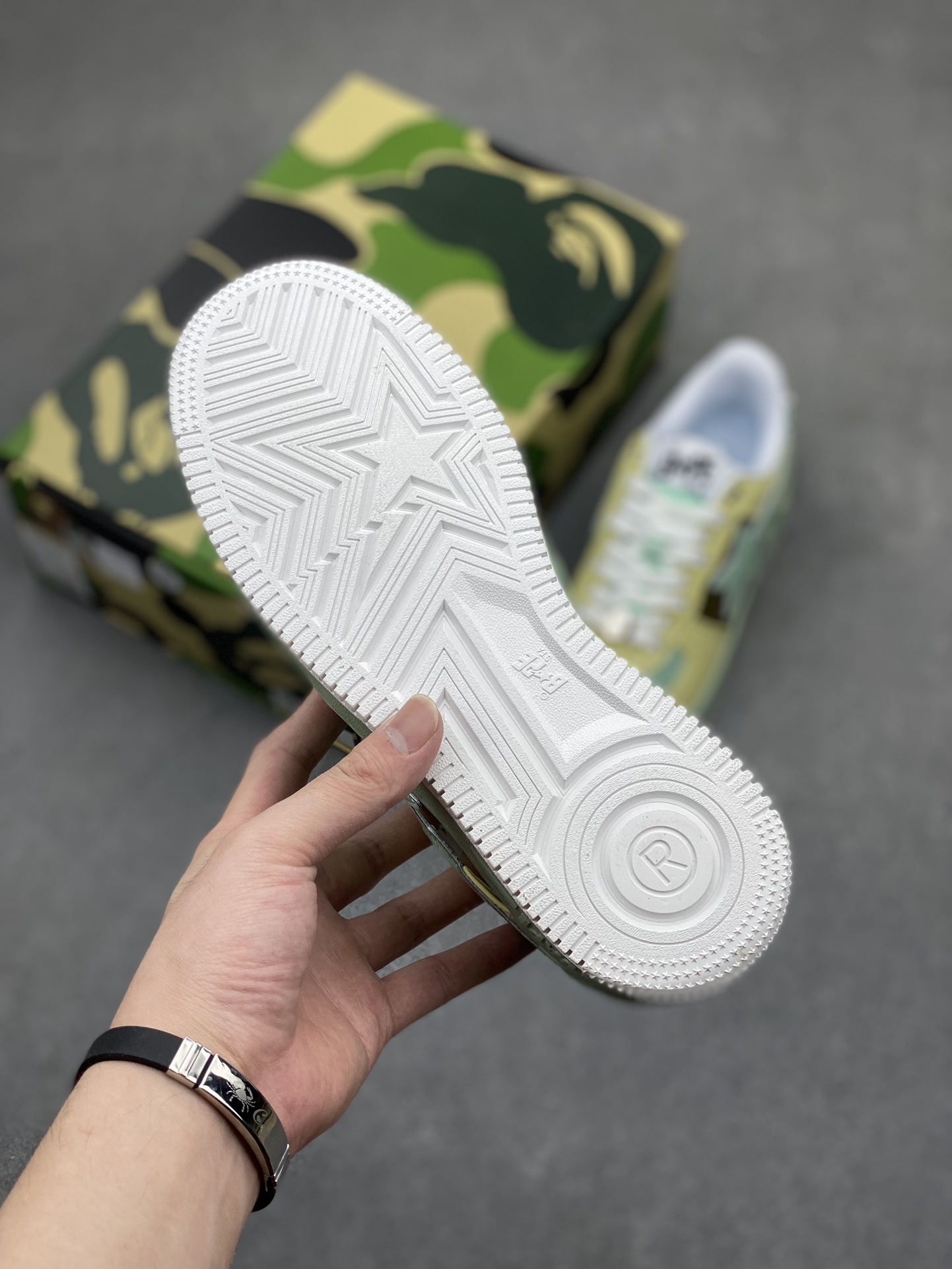 Bape Sk8 Sta To Nigo Low-Top Sneakers - Classic Design, Supreme Comfort 7 i1715460419 2082 1
