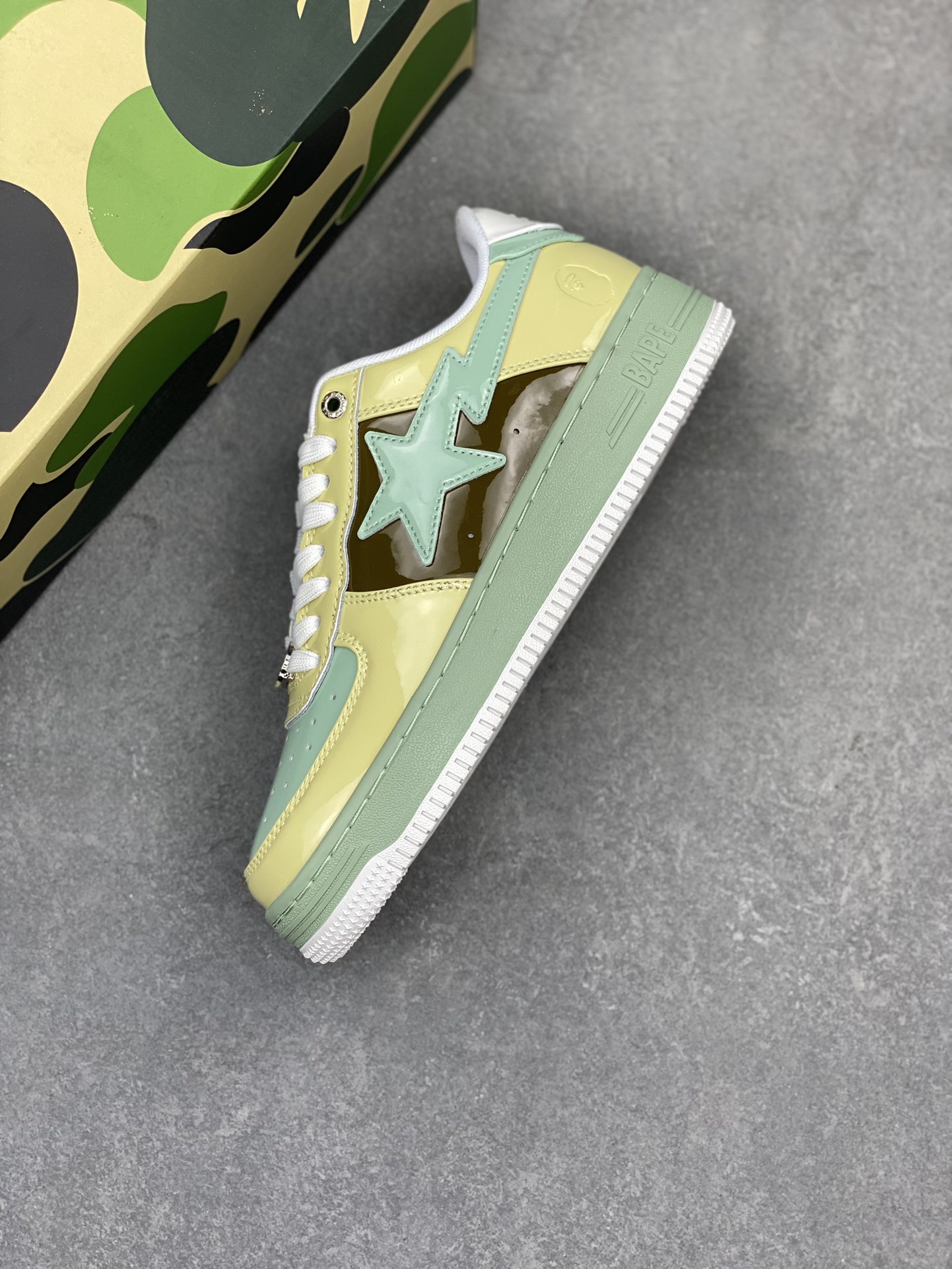 Bape Sk8 Sta To Nigo Low-Top Sneakers - Classic Design, Supreme Comfort 8 i1715460420 5602 5
