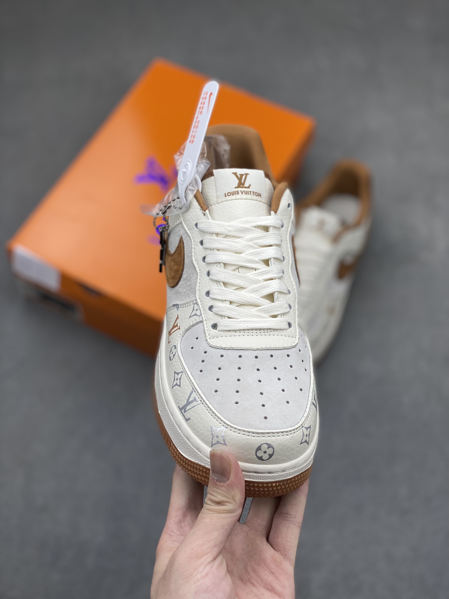 Nike Air Force 1 Low Louis Vuitton Collab Sneakers - Brown/Beige, Limited 3 i1715460640 1137 3