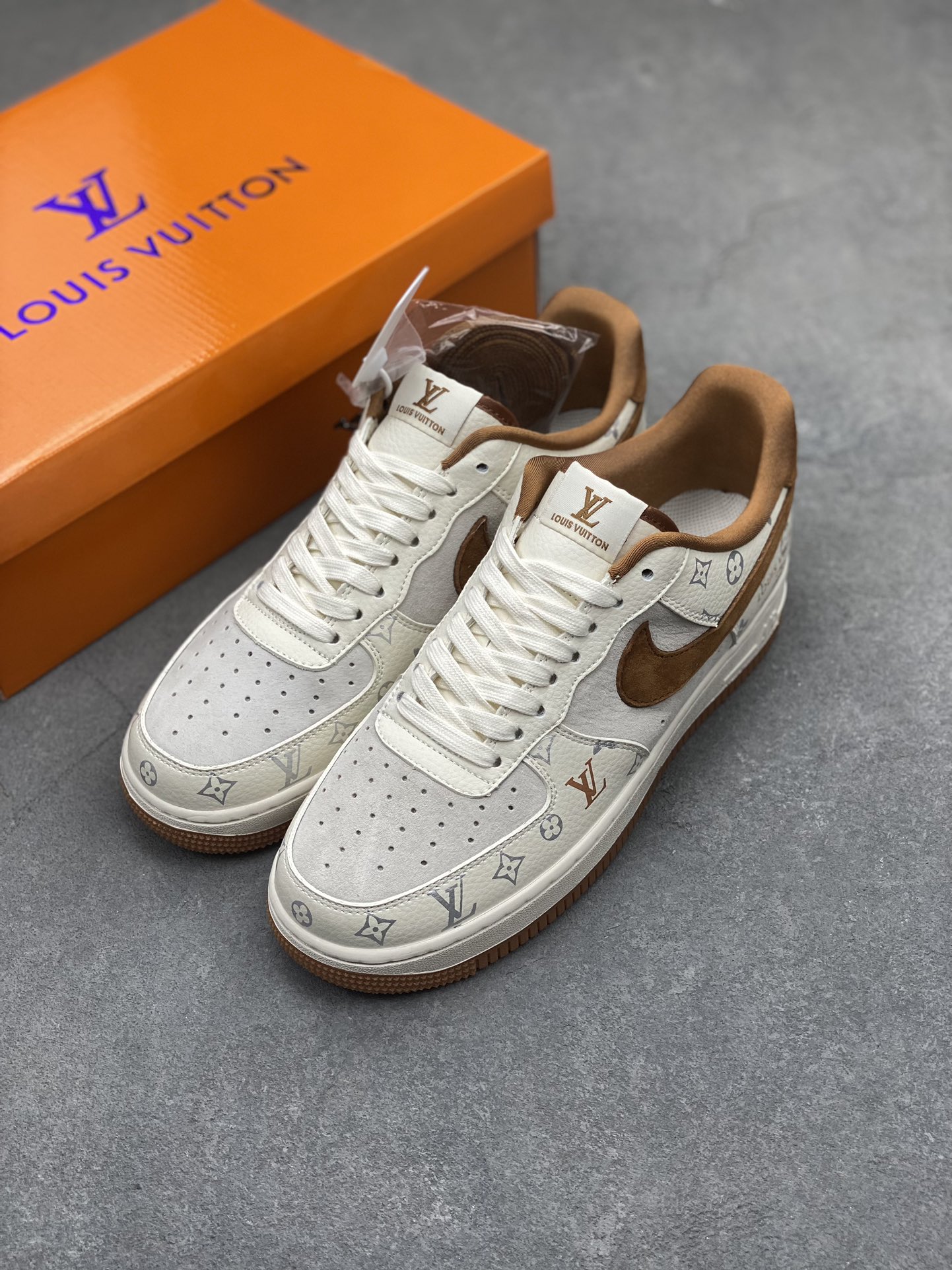Nike Air Force 1 Low Louis Vuitton Collab Sneakers - Brown/Beige, Limited 9 i1715460640 5810 5
