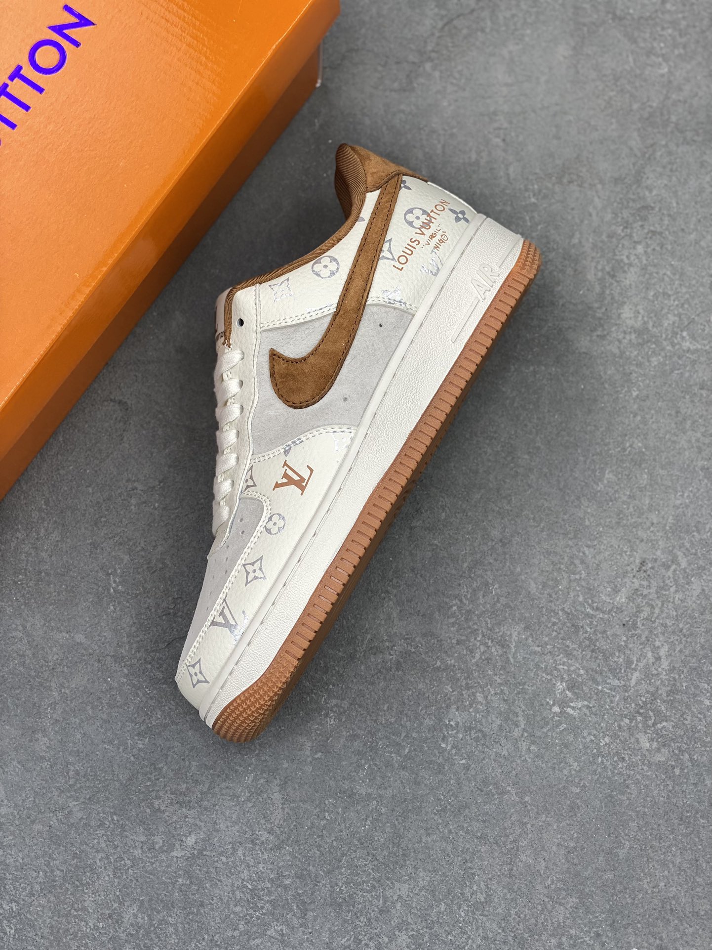 Nike Air Force 1 Low Louis Vuitton Collab Sneakers - Brown/Beige, Limited 8 i1715460640 7412 6