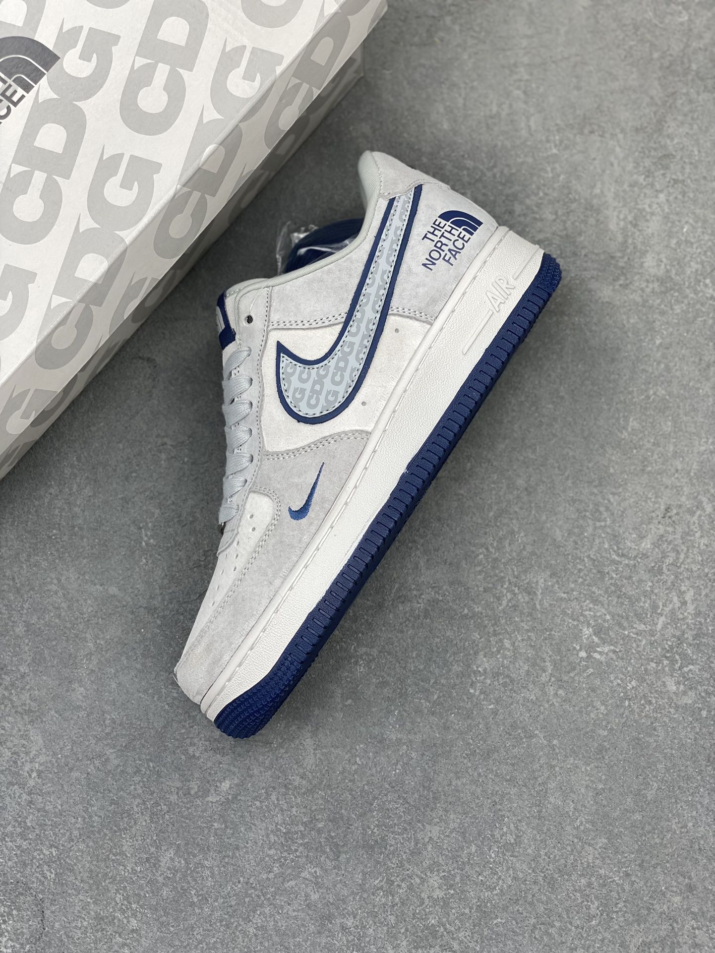 Nike Air Force 1 Low The North Face HD1968-014 - Premium Comfort Shoes 8 i1715804129 6173 2