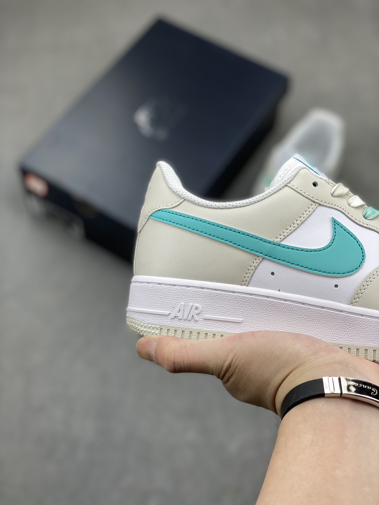 Nike Air Force 1 Low '07 Blue Gradient Sneakers - Original Version 6 i1715804397 9261 0