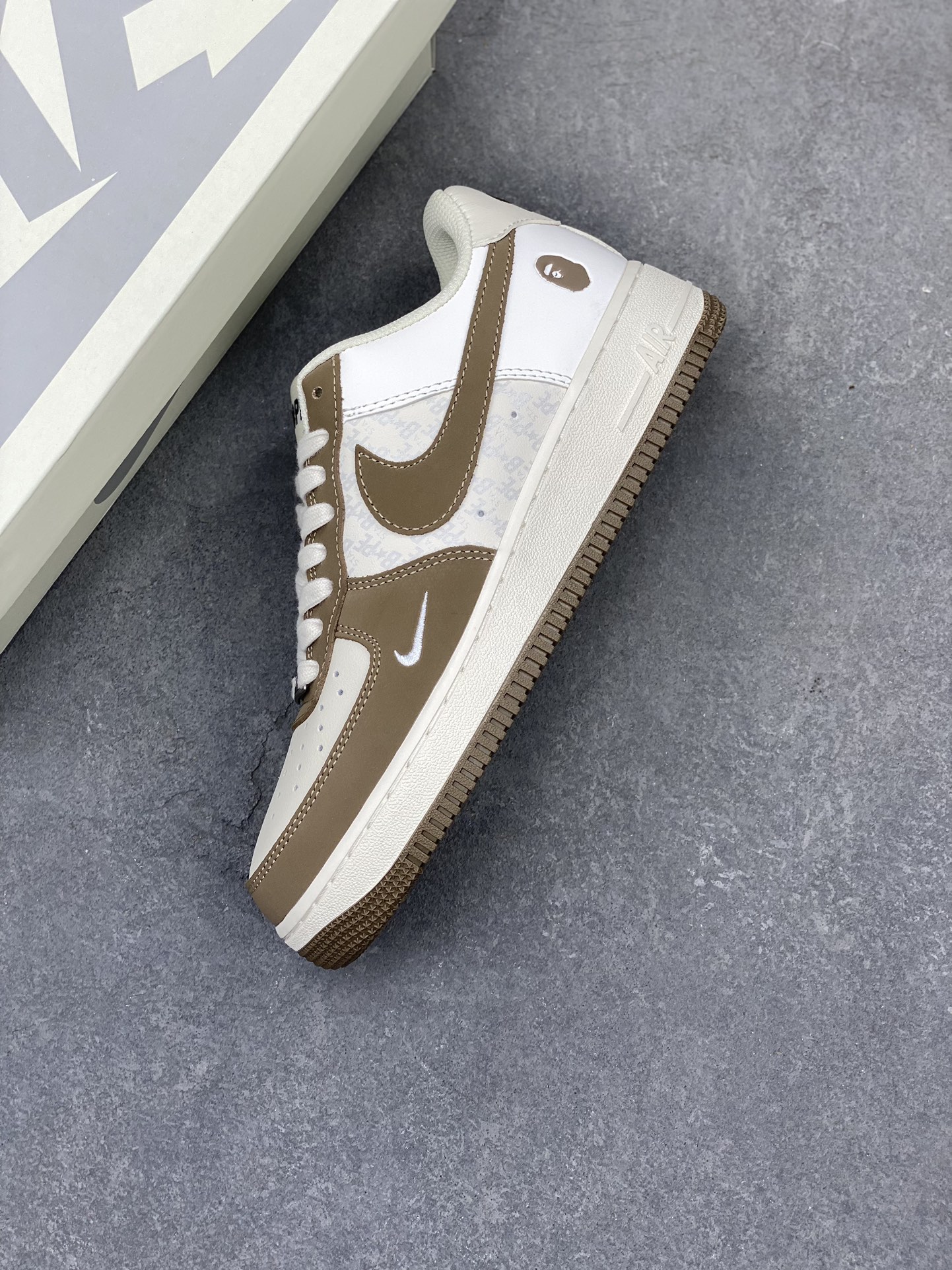 Nike Air Force 1 '07 Low BAPE Collab 'Light Cyan Pig Eight' Sneakers 8 i1715804520 2301 0