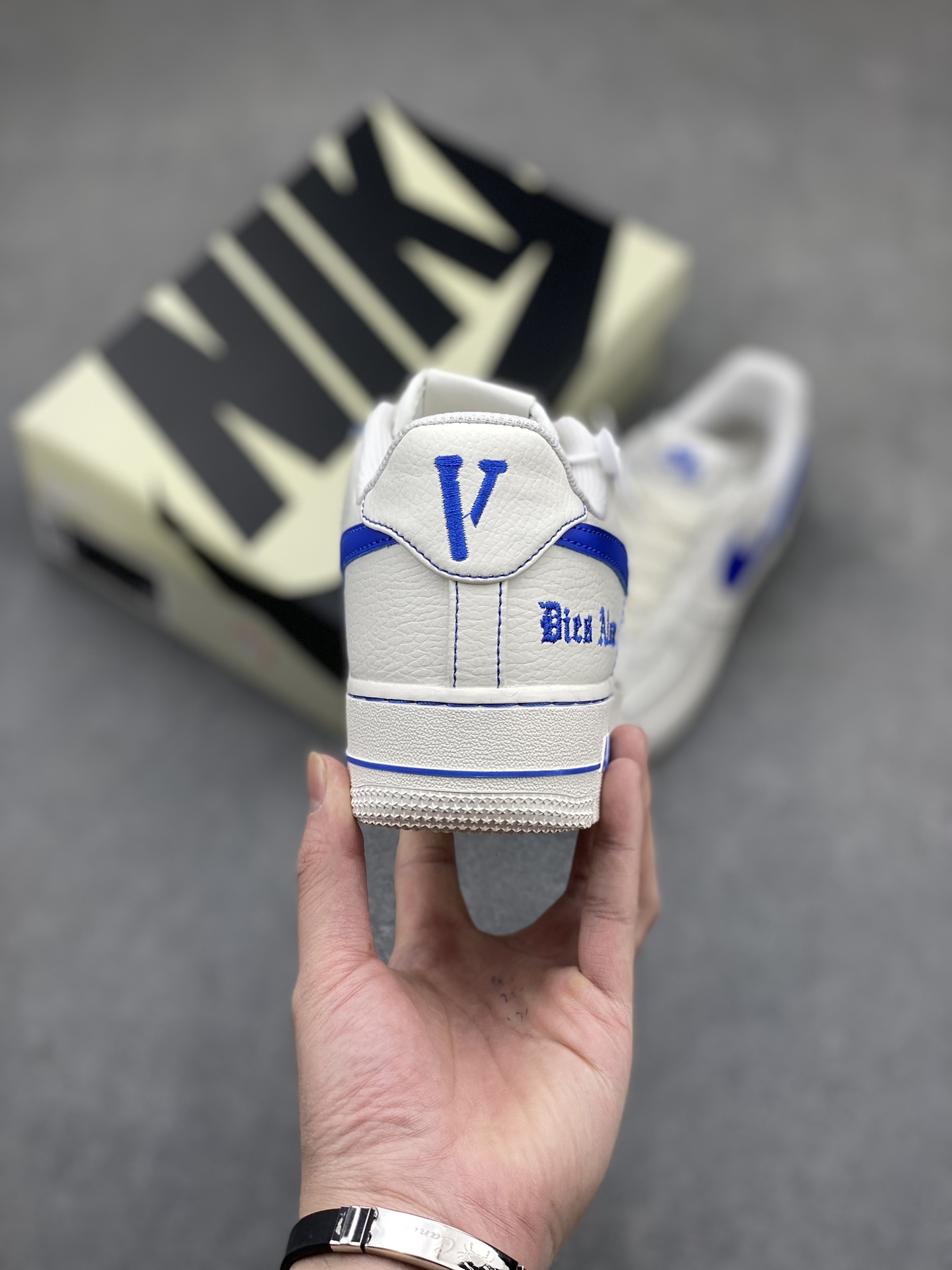 Nike Air Force 1 '07 Low Vlone - Sky Blue Leather Sneakers 5 i1715883255 4124 0