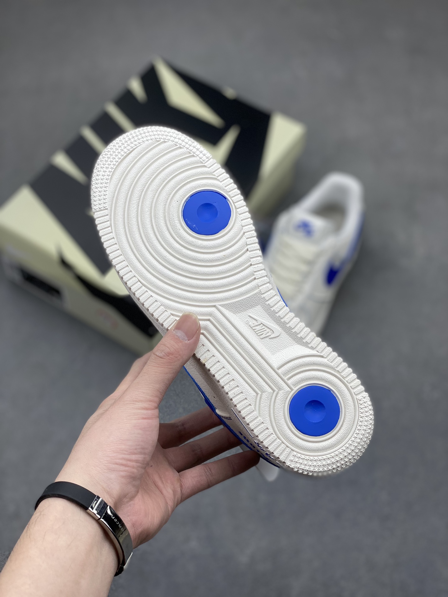 Nike Air Force 1 '07 Low Vlone - Sky Blue Leather Sneakers 7 i1715883257 7174 0