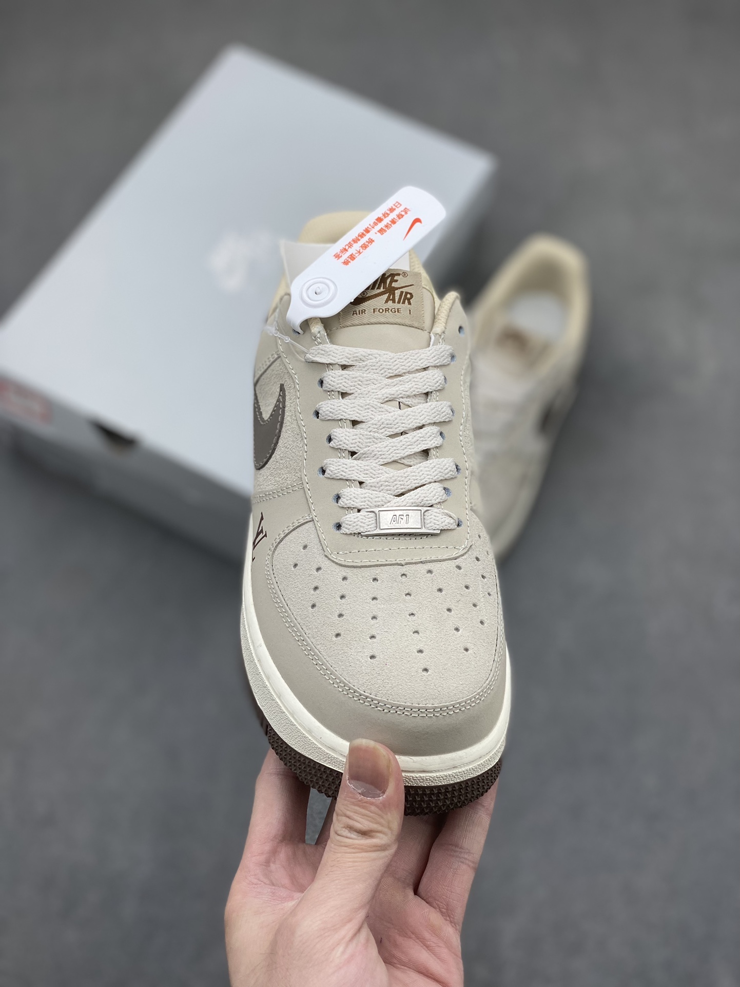 Nike Air Force 1 '07 Low Louis Vuitton Collab Sneakers - Grey/Brown 3 i1715883351 4740 0