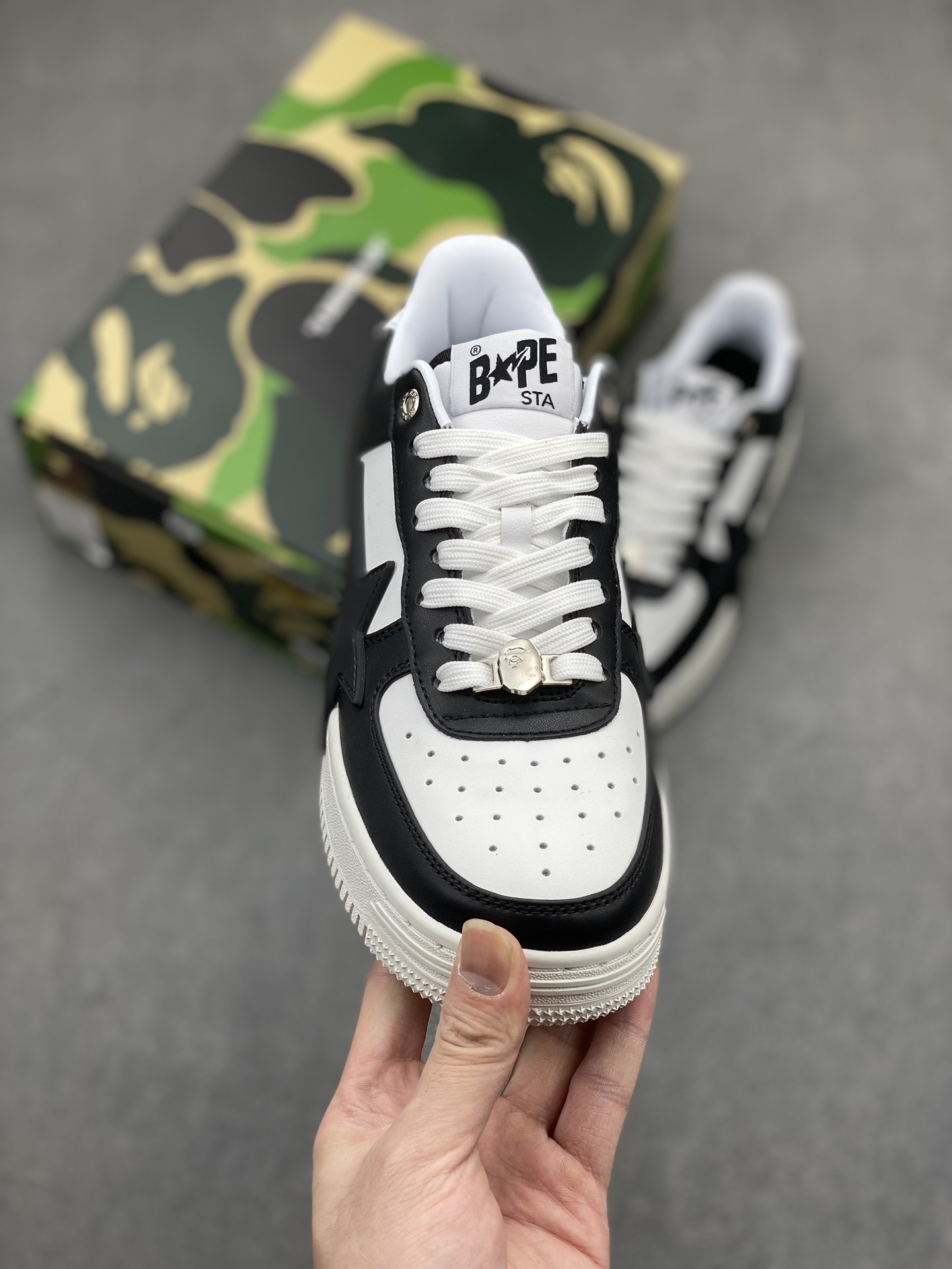 Bape Sk8 Sta To Nigo Low-Top Sneakers - Classic Design, Comfortable Fit 3 i1716059694 7555 0