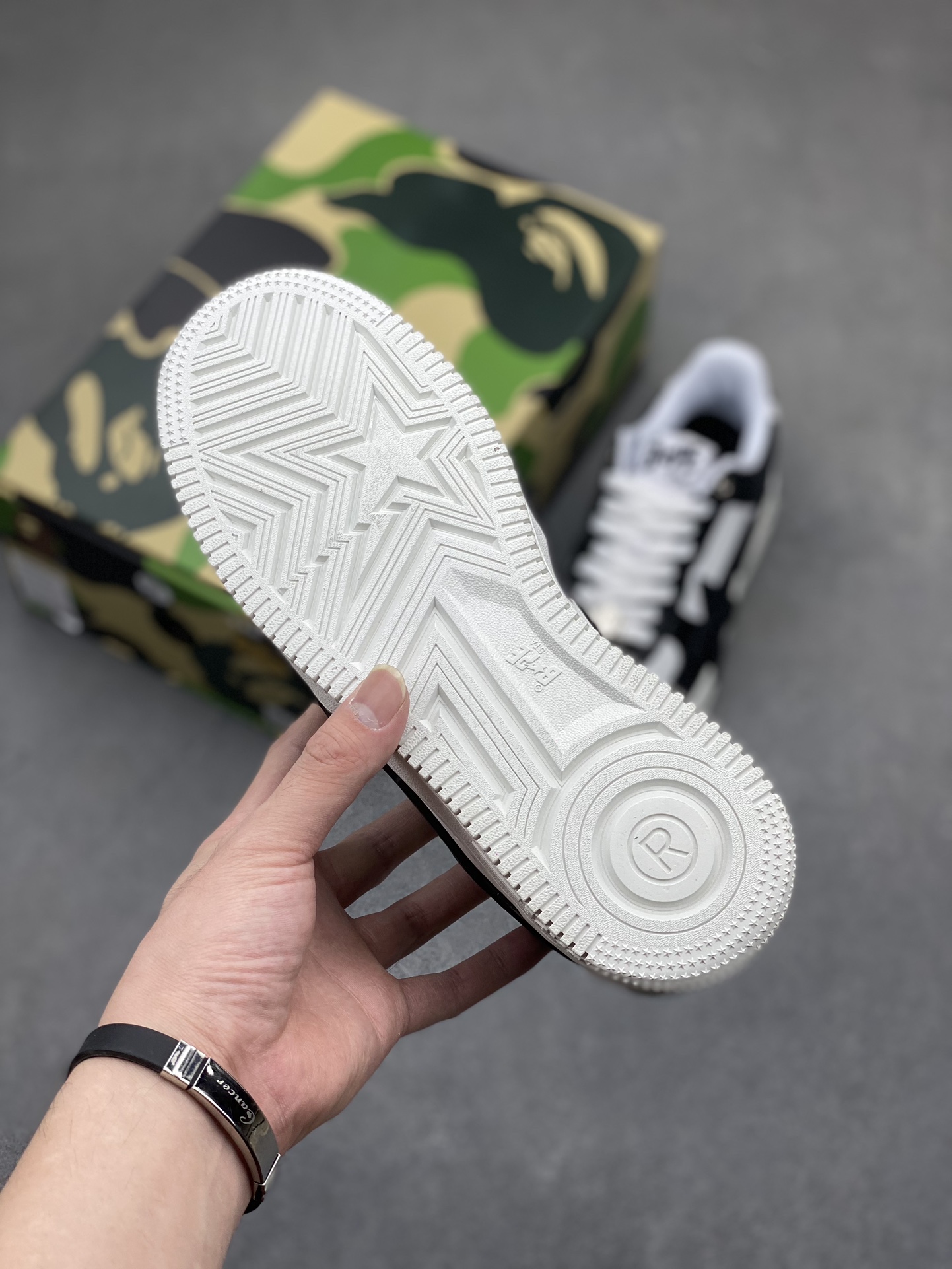 Bape Sk8 Sta To Nigo Low-Top Sneakers - Classic Design, Comfortable Fit 7 i1716059695 6122 0