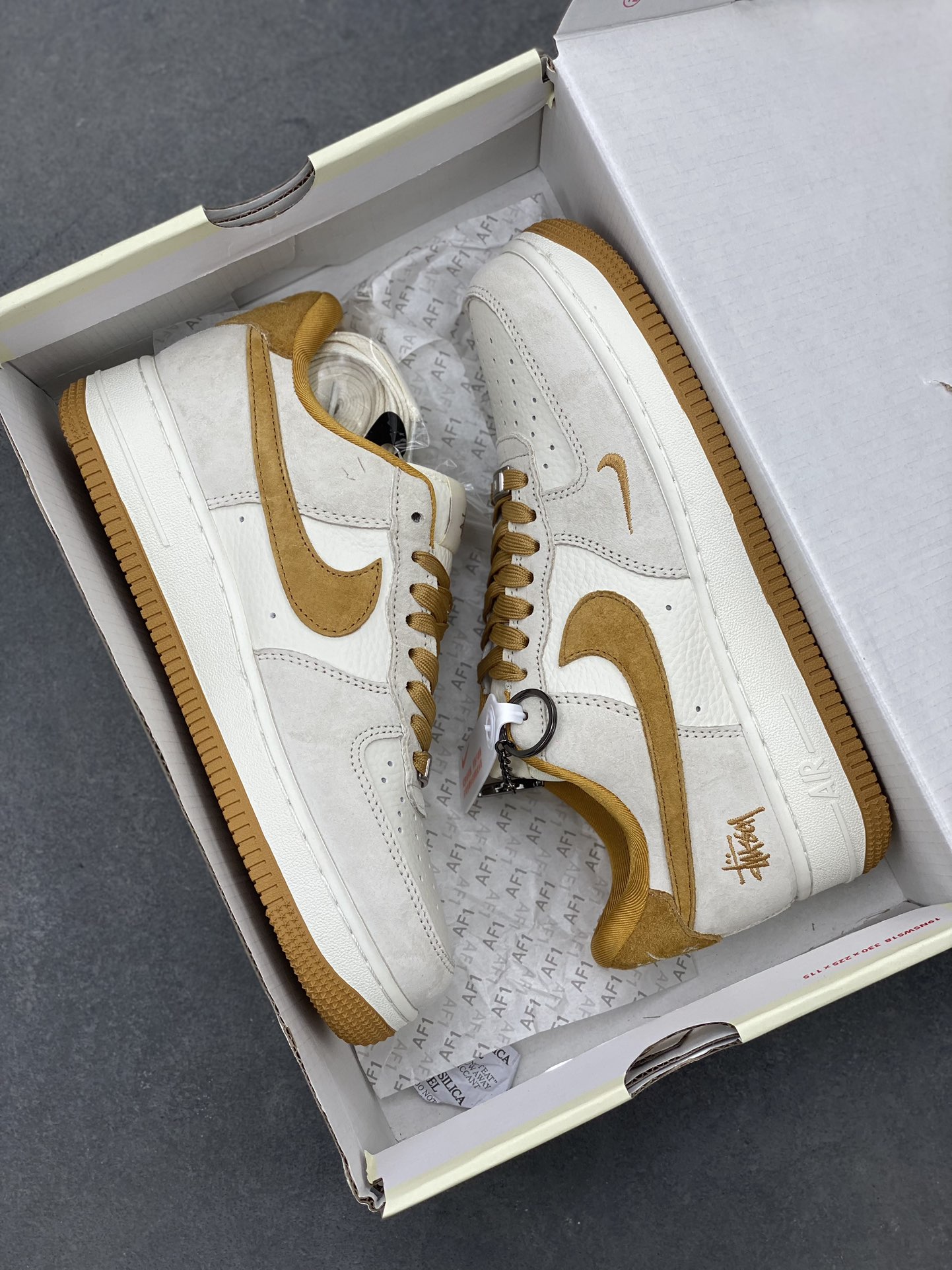 Nike Air Force 1 '07 Low Stussy Collab Wheat Gold Casual Sneakers 10 i1716059756 9027 1