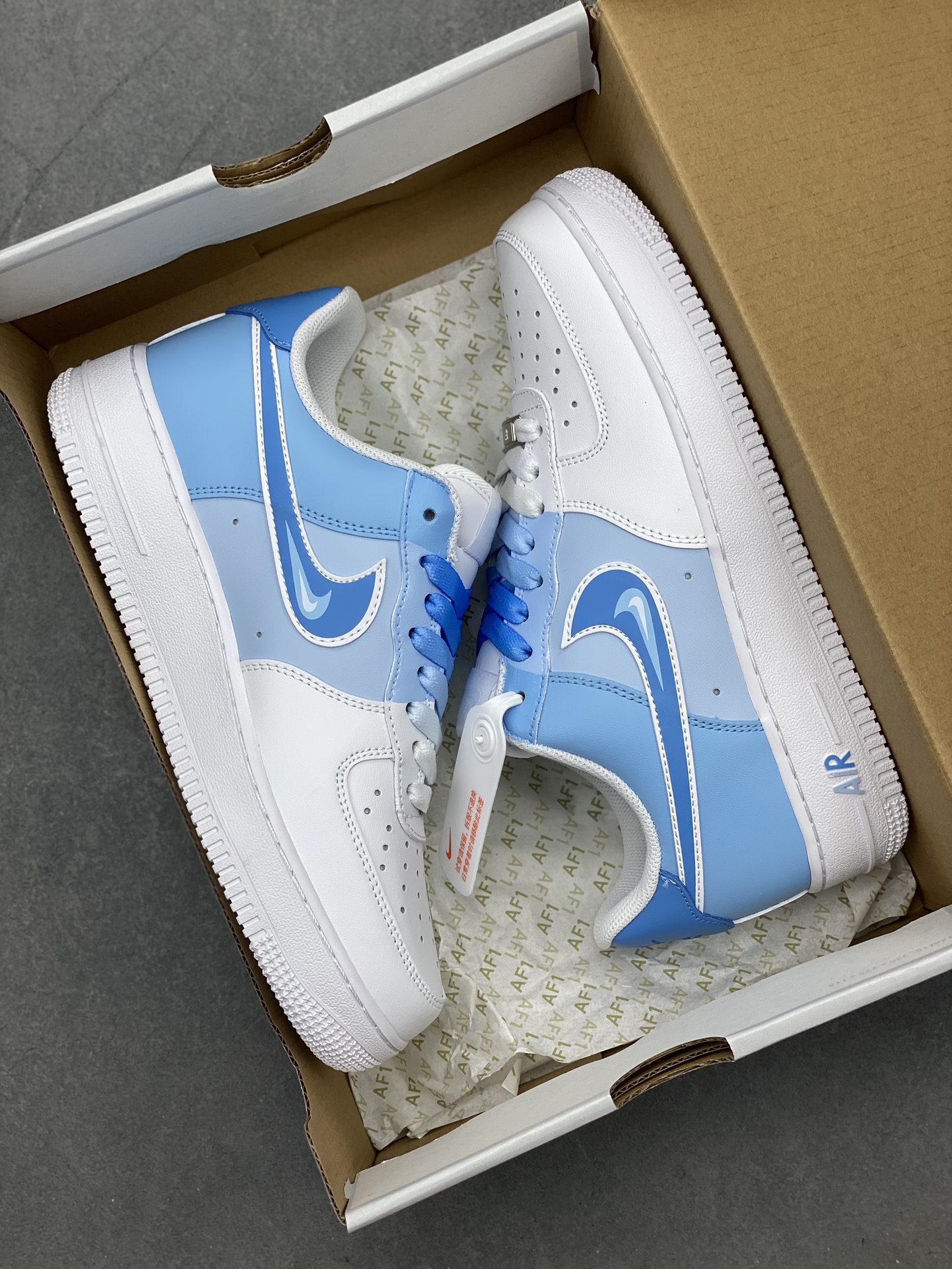 Nike Air Force 1 '07 Low Blue Gradient Hand-Painted Casual Shoes CW2288-951 10 i1716059902 2334 0