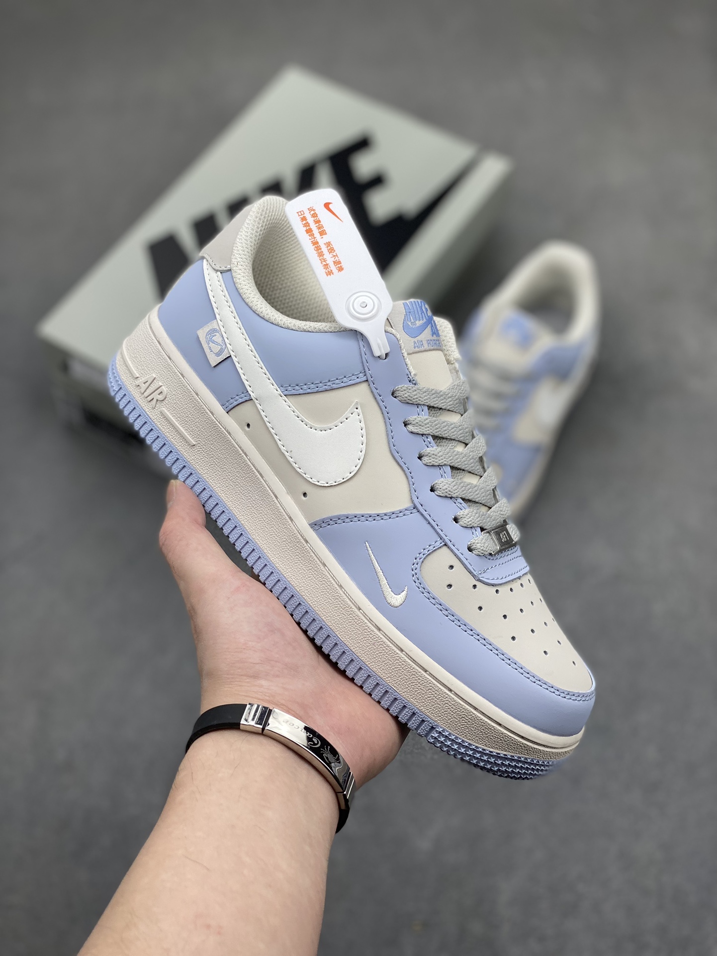 Nike Air Force 1 '07 Low 'Blue' 2 i1716059999 1876 0