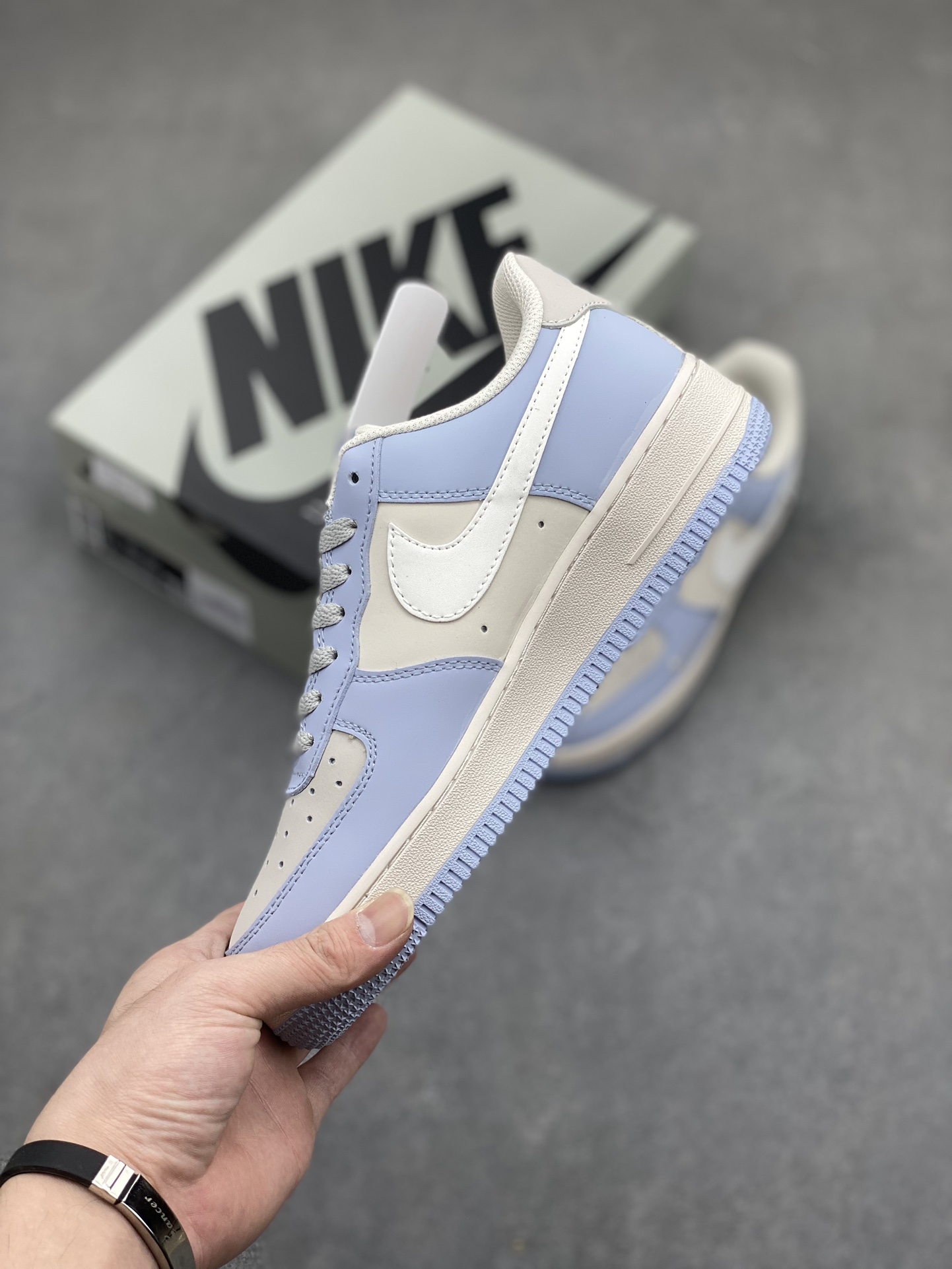 Nike Air Force 1 '07 Low 'Blue' 4 i1716059999 2198 0