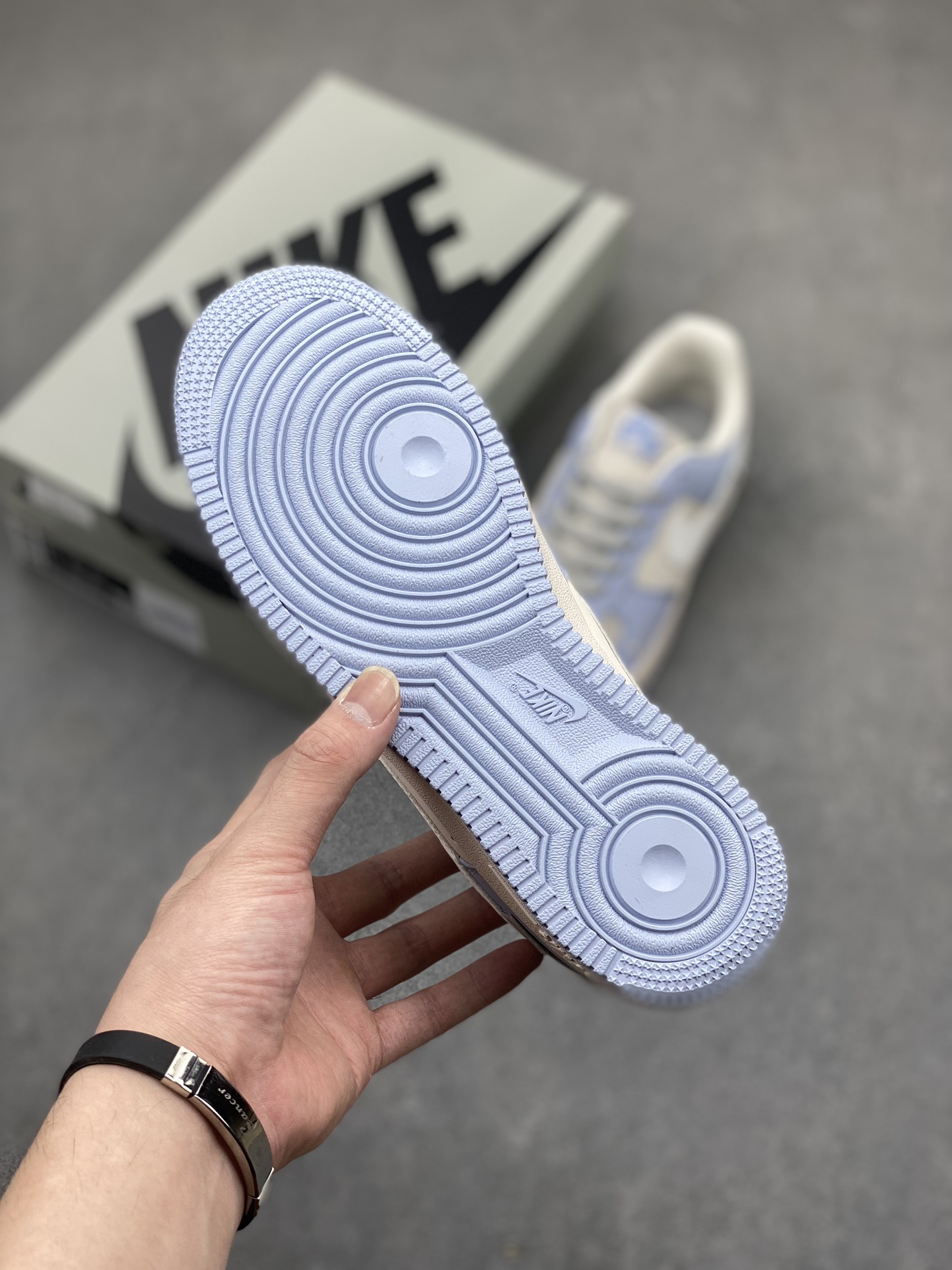 Nike Air Force 1 '07 Low 'Blue' 7 i1716059999 3133 0
