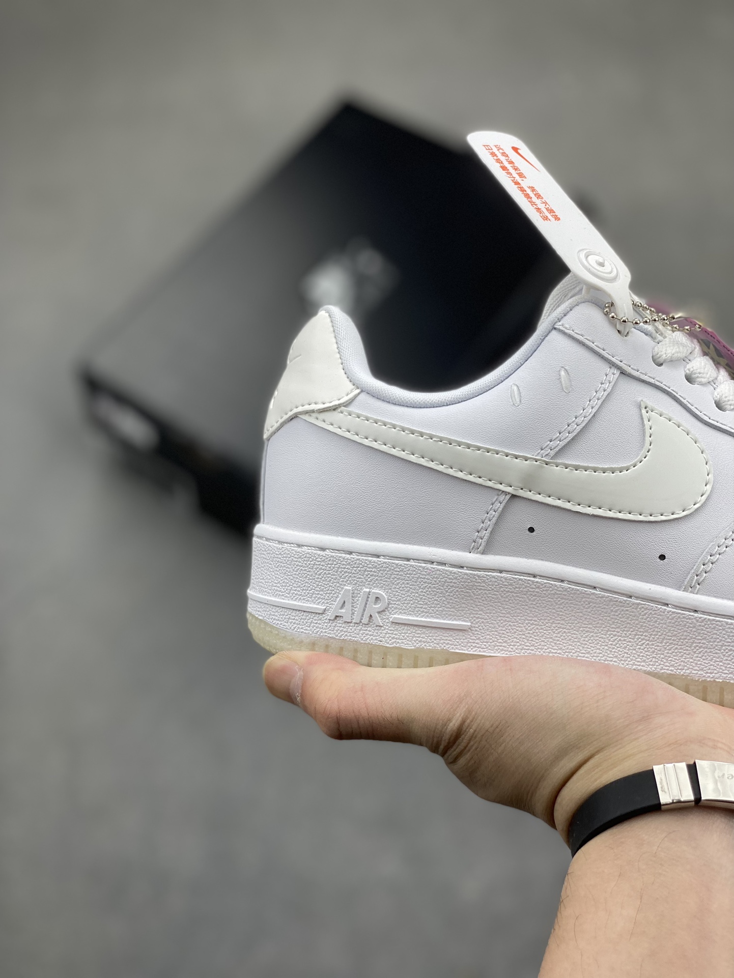 Nike Air Force 1 '07 Low 'Color Changing' White Sneakers FZ5531-111 6 i1716060618 2790 0