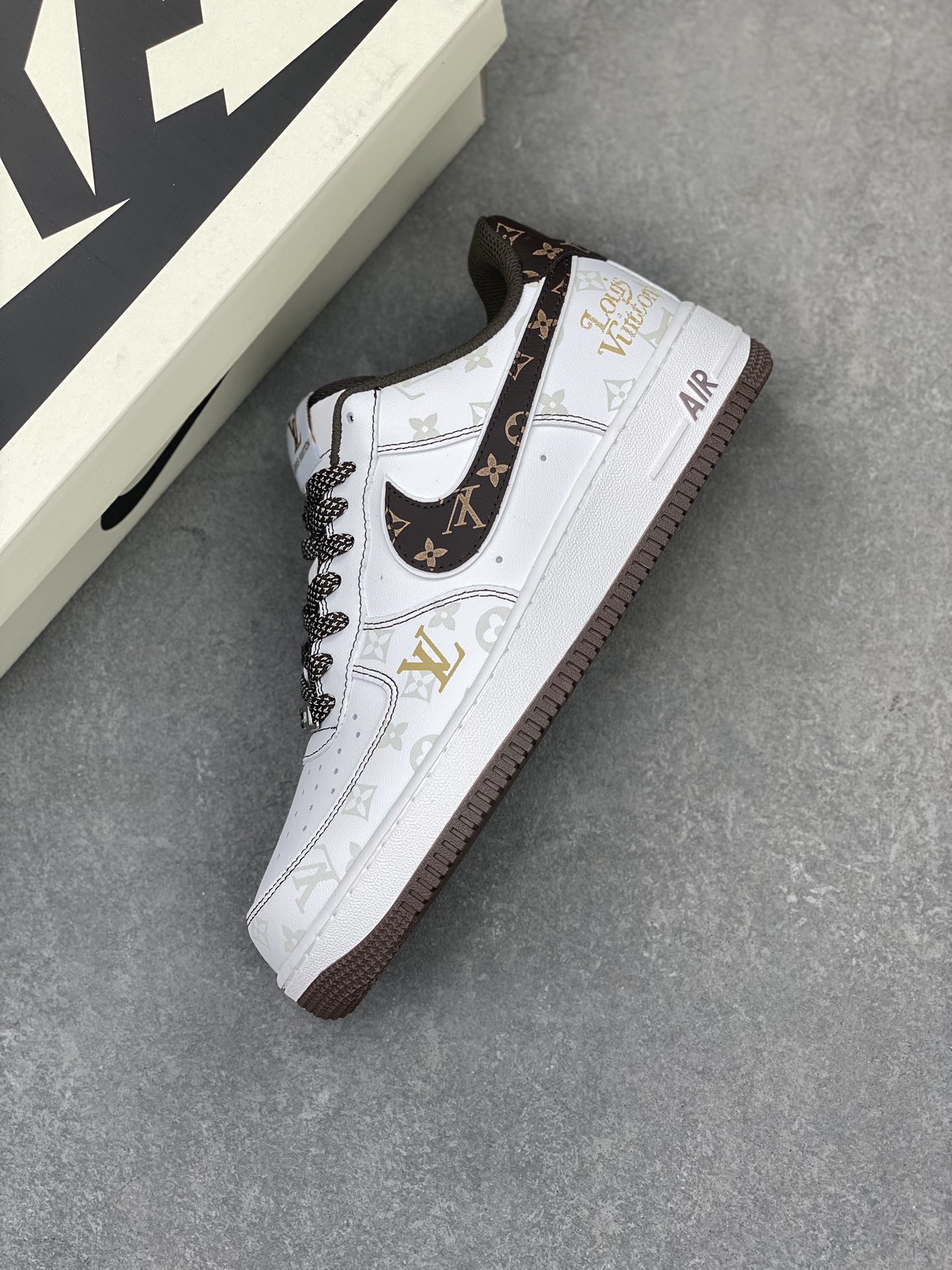 Nike Air Force 1 Low Louis Vuitton Brown, Limited Edition Sneakers 8 i1716236498 7999 2