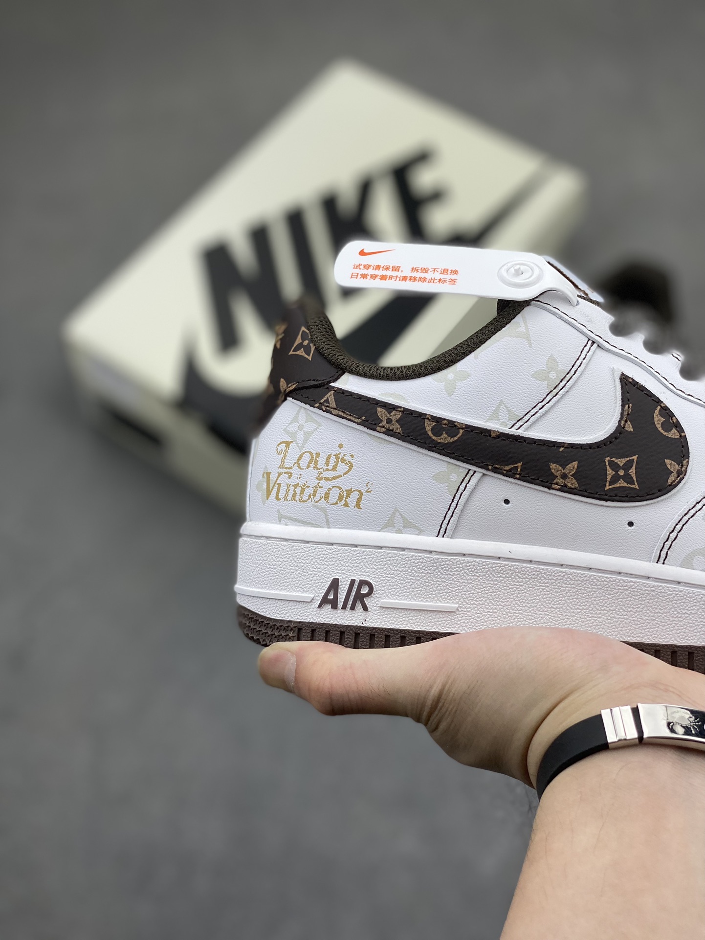Nike Air Force 1 Low Louis Vuitton Brown, Limited Edition Sneakers 6 i1716236499 2207 3