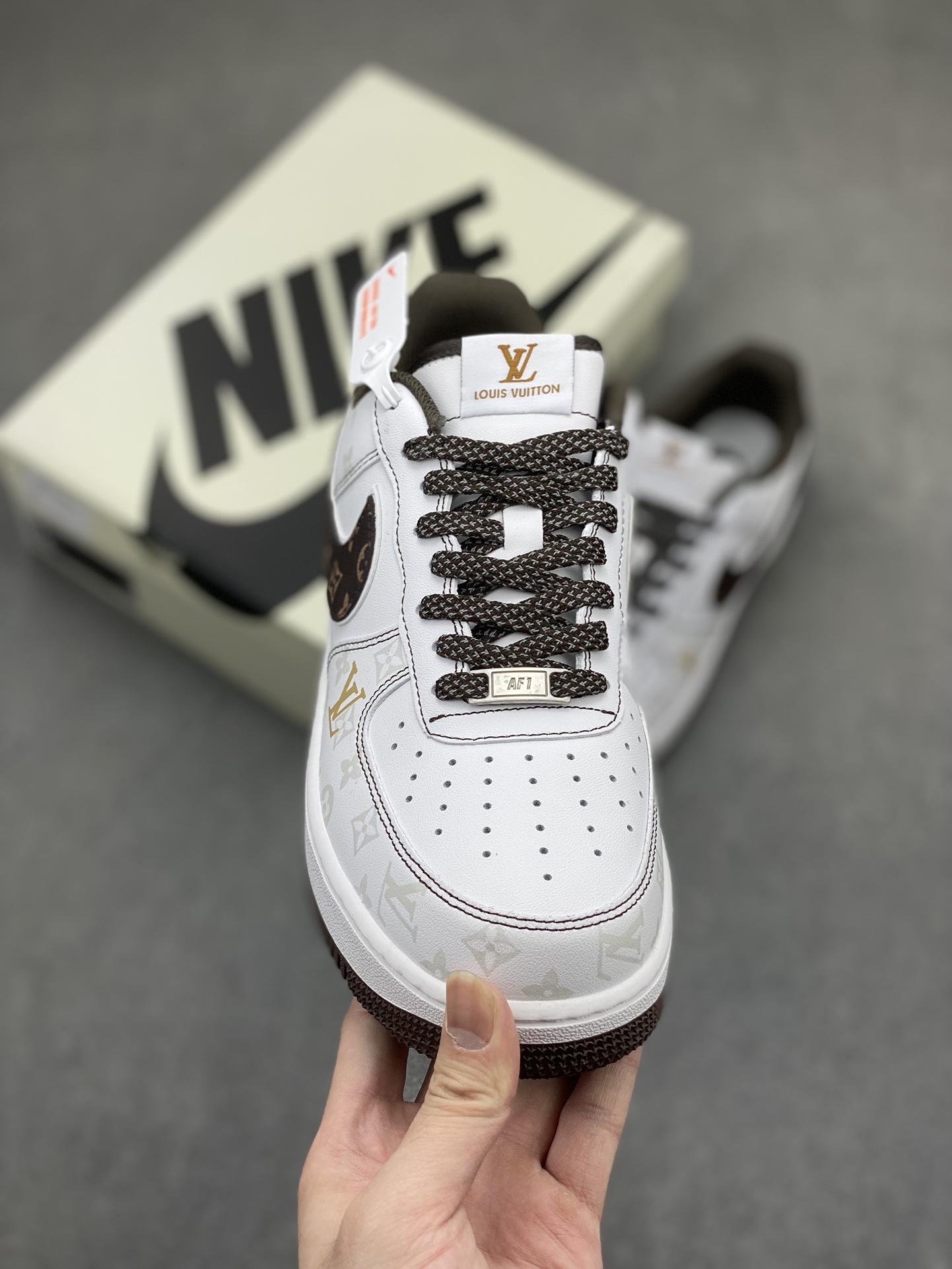 Nike Air Force 1 Low Louis Vuitton Brown, Limited Edition Sneakers 3 i1716236499 8110 5