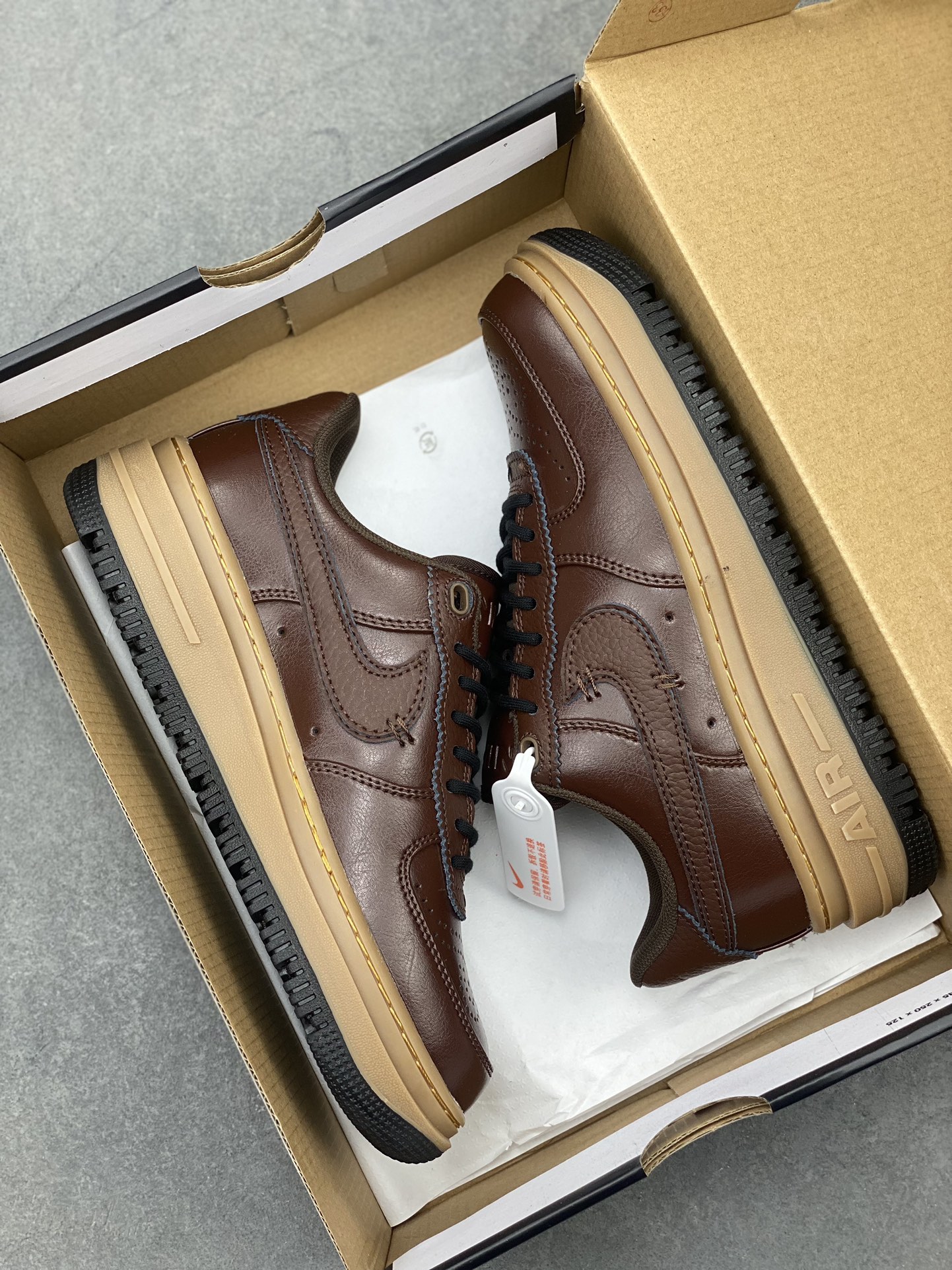 Nike Air Force 1 Low Luxe Brown Leather Casual Sneakers DM2451-200 10 i1716324125 2496 0