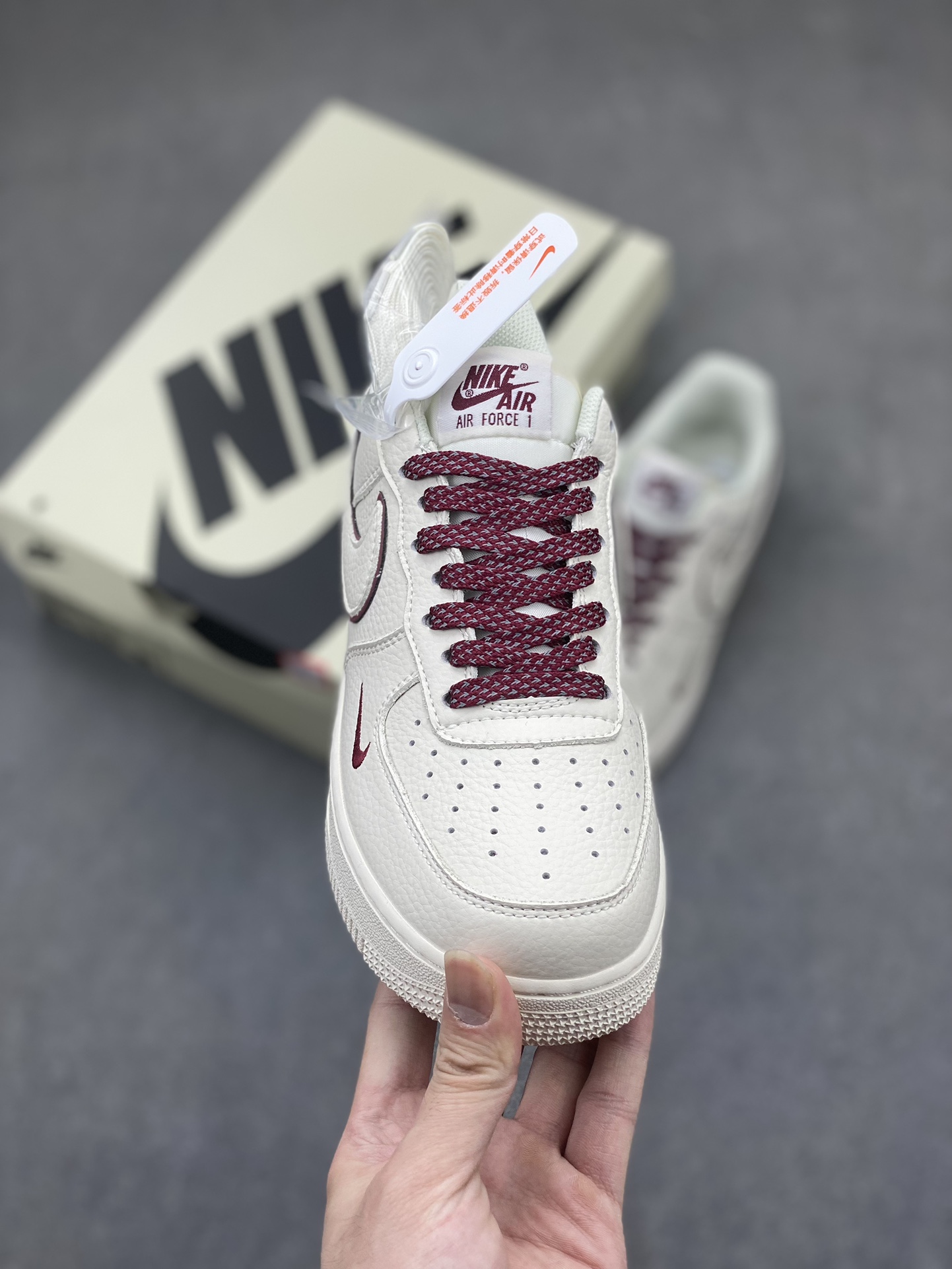 Nike Air Force 1 Low '07 'Classic Burgundy' Reflective Low-Top Sneakers 3 i1716324175 4619 0