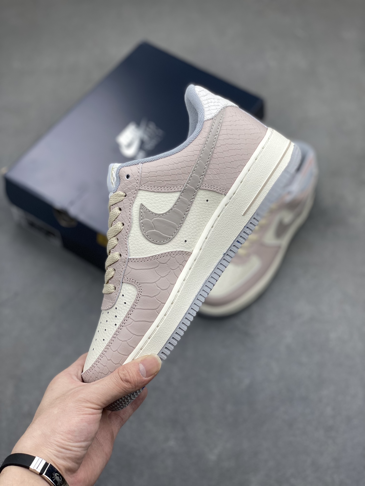 Nike Air Force 1 '07 Low White Python Women's Casual Shoes DX2678-100 4 i1716324269 4643 0