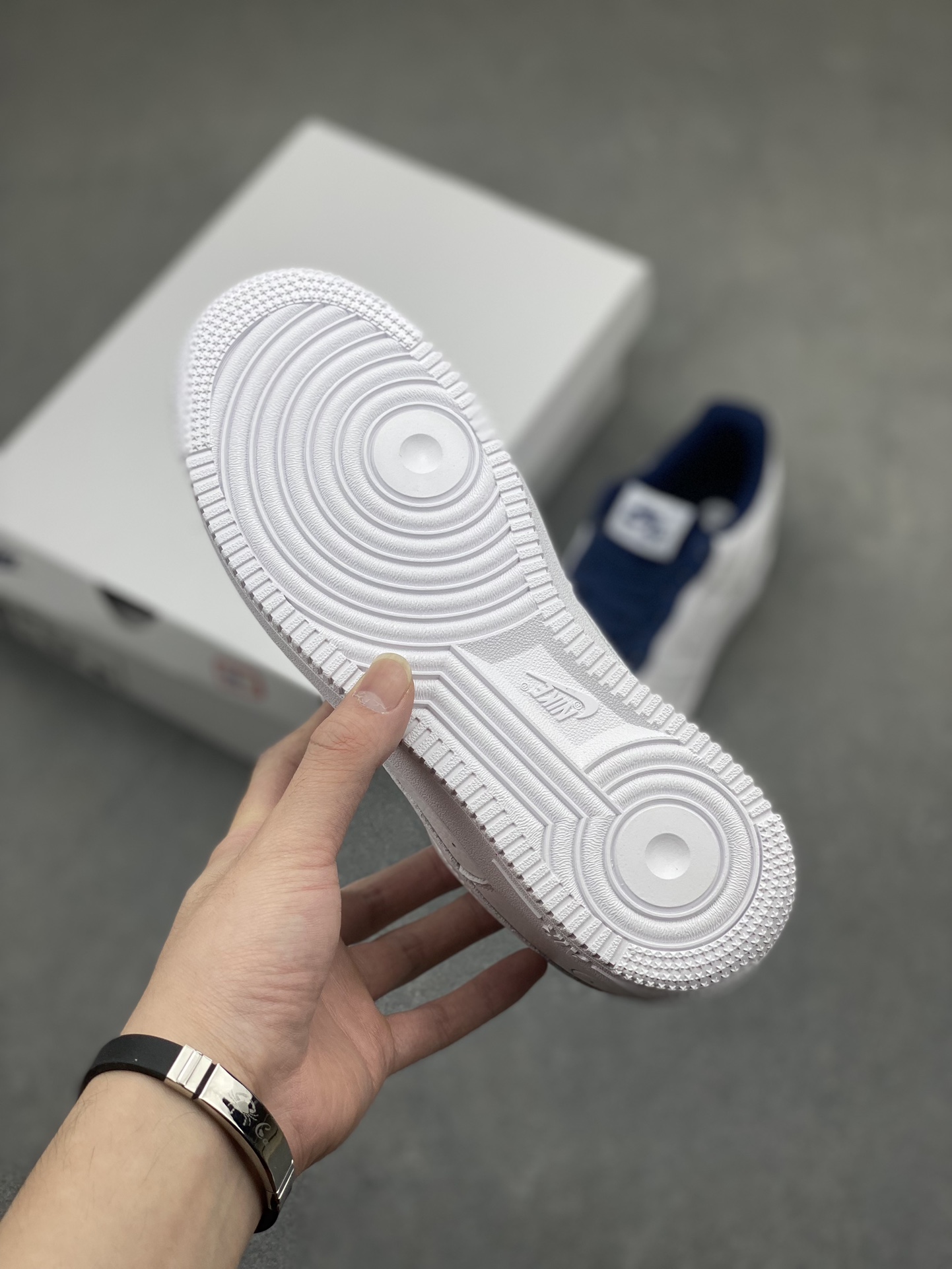 Fragment Design x Nike Air Force 1 Low White/Deep Royal Blue Shoes 7 i1716411028 6564 0