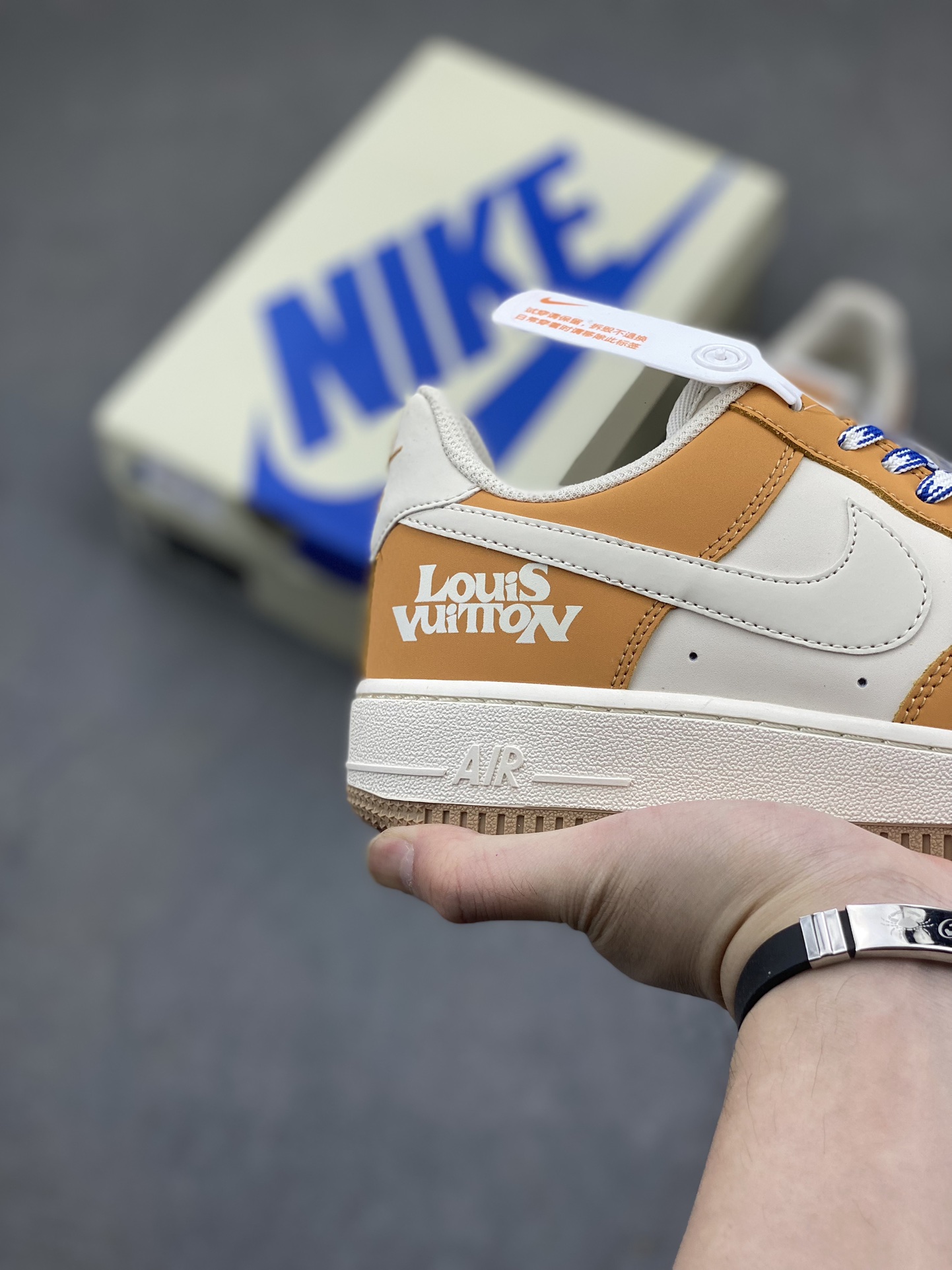 Nike Air Force 1 '07 Low Louis Vuitton Custom Sneakers - Limited Edition 6 i1716411176 9610 3