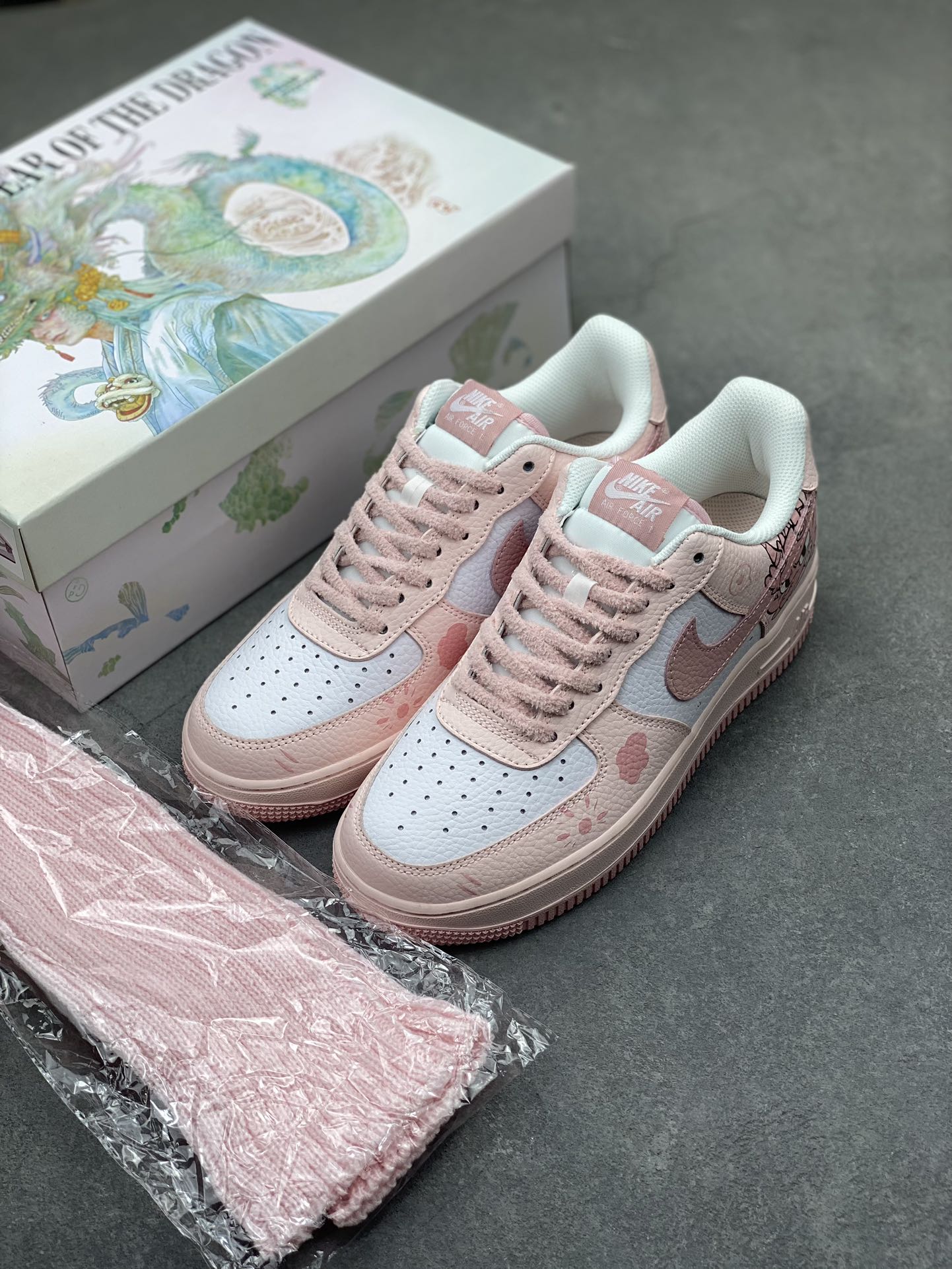 Nike Air Force 1 Low 'Year Of The Dragon' Limited Edition Sneakers 9 i1716493029 3367 6