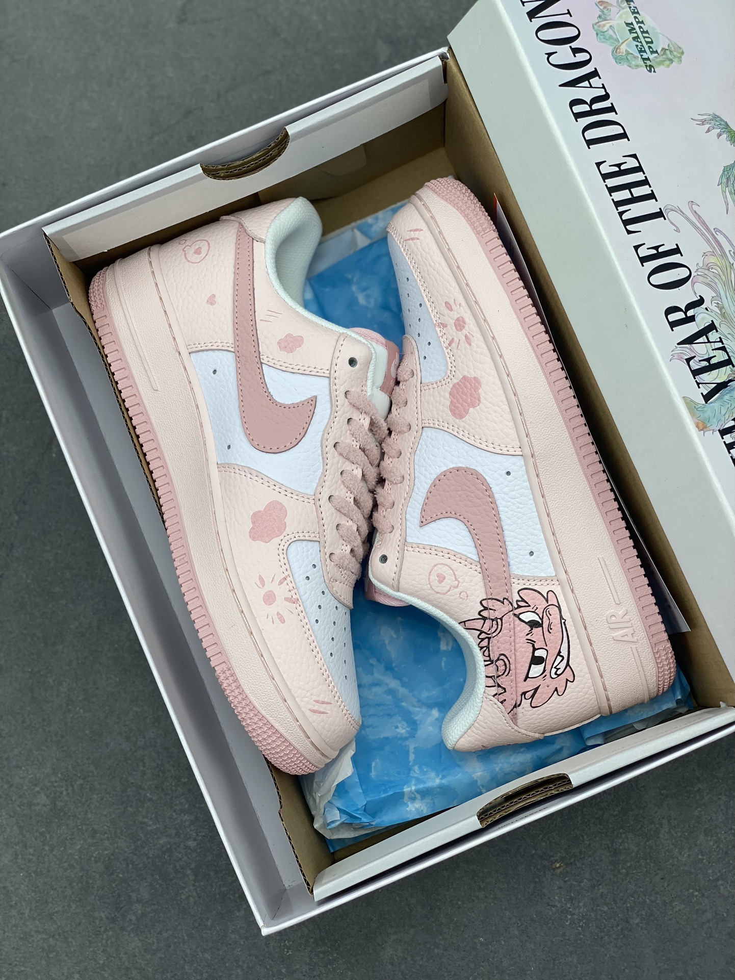 Nike Air Force 1 Low 'Year Of The Dragon' Limited Edition Sneakers 10 i1716493047 2216 0