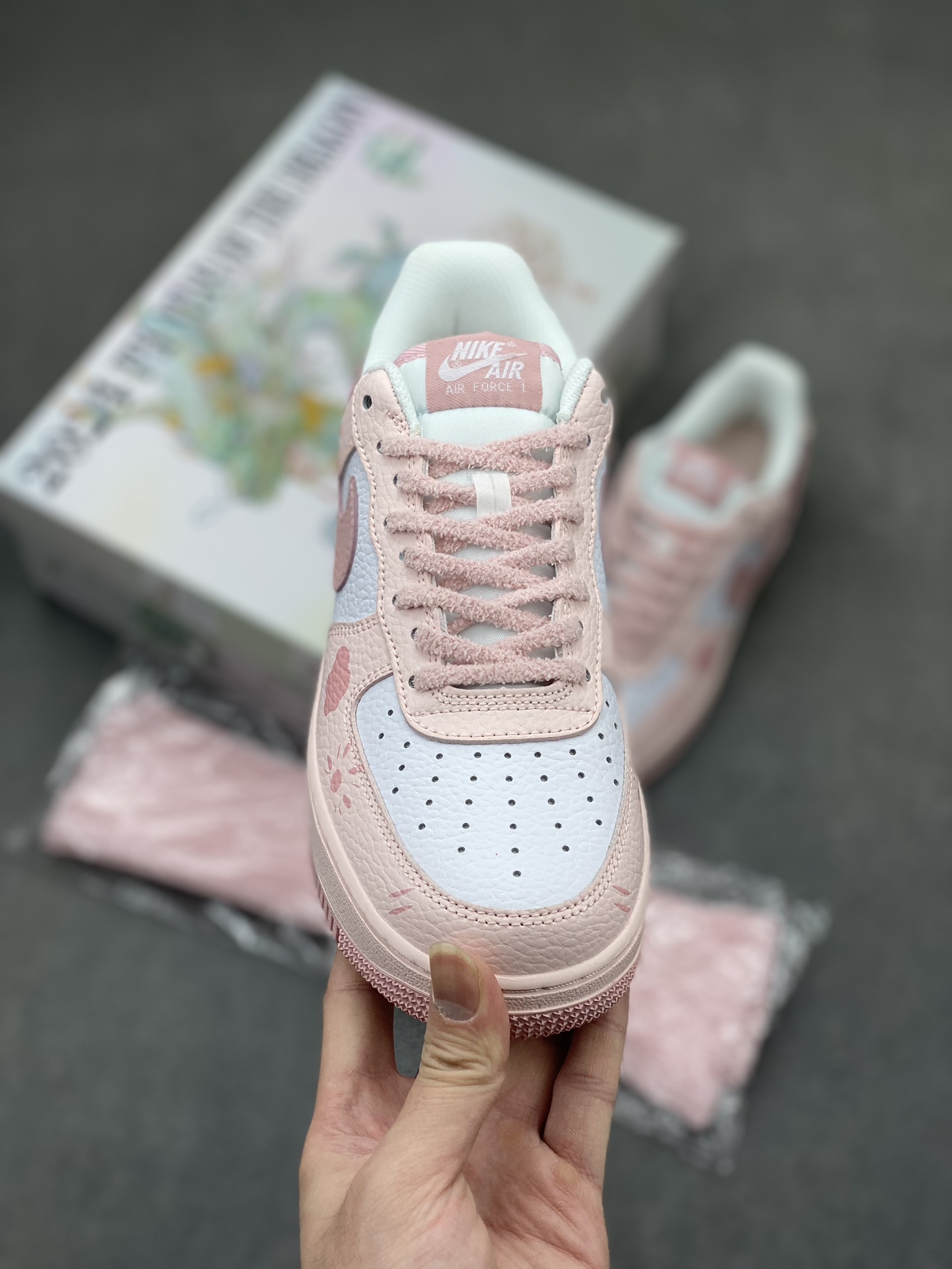 Nike Air Force 1 Low 'Year Of The Dragon' Limited Edition Sneakers 3 i1716493047 5378 0