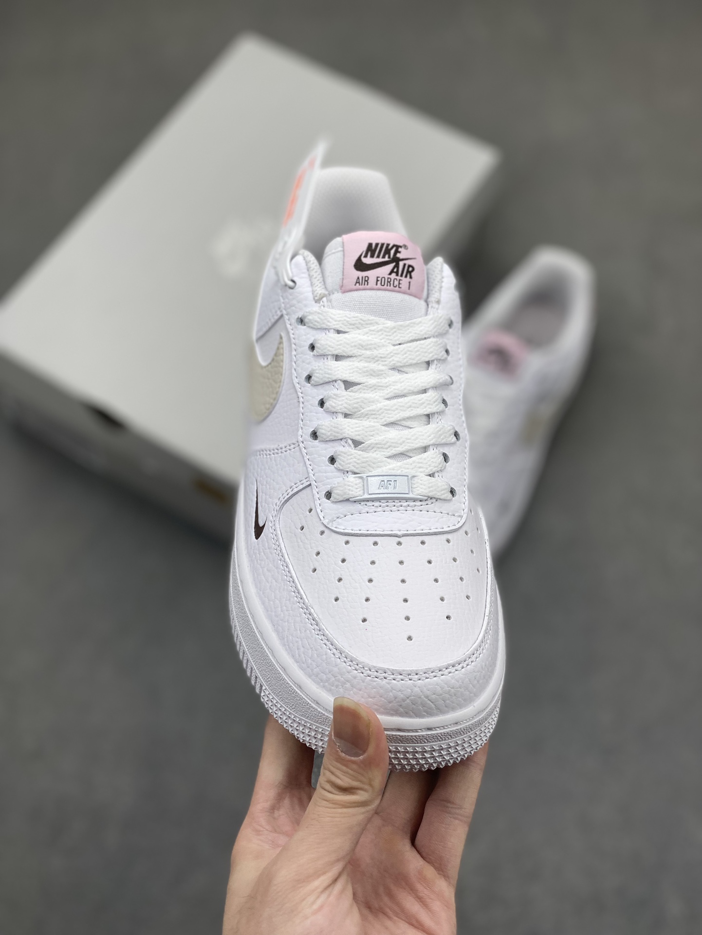 Nike Air Force 1 '07 Low White/Pink Casual Sneakers HF9992-100 3 i1716493220 2089 0