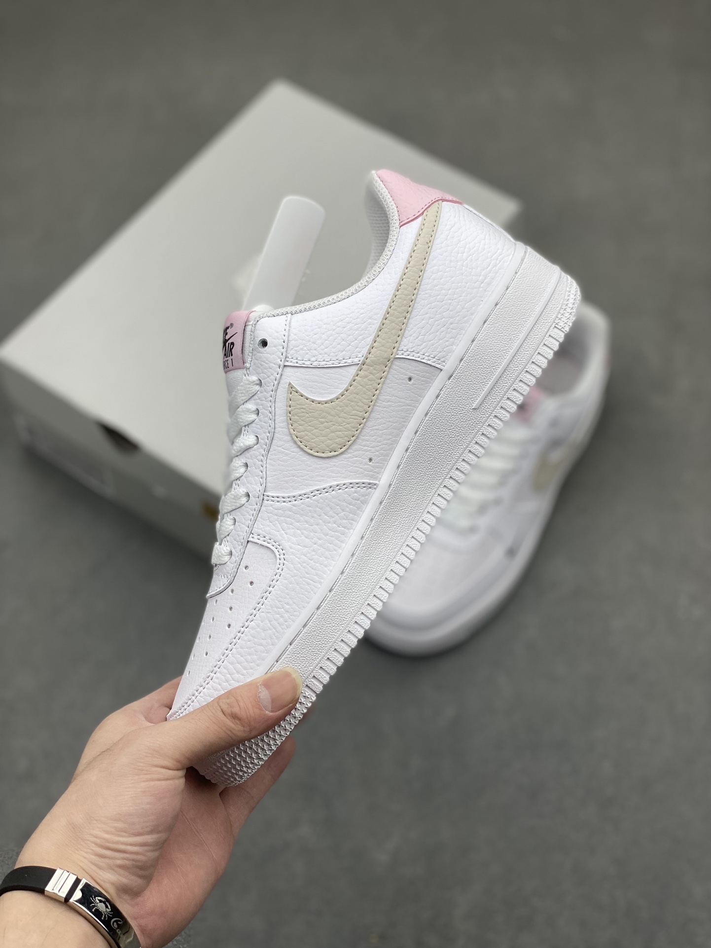 Nike Air Force 1 '07 Low White/Pink Casual Sneakers HF9992-100 4 i1716493220 7853 0