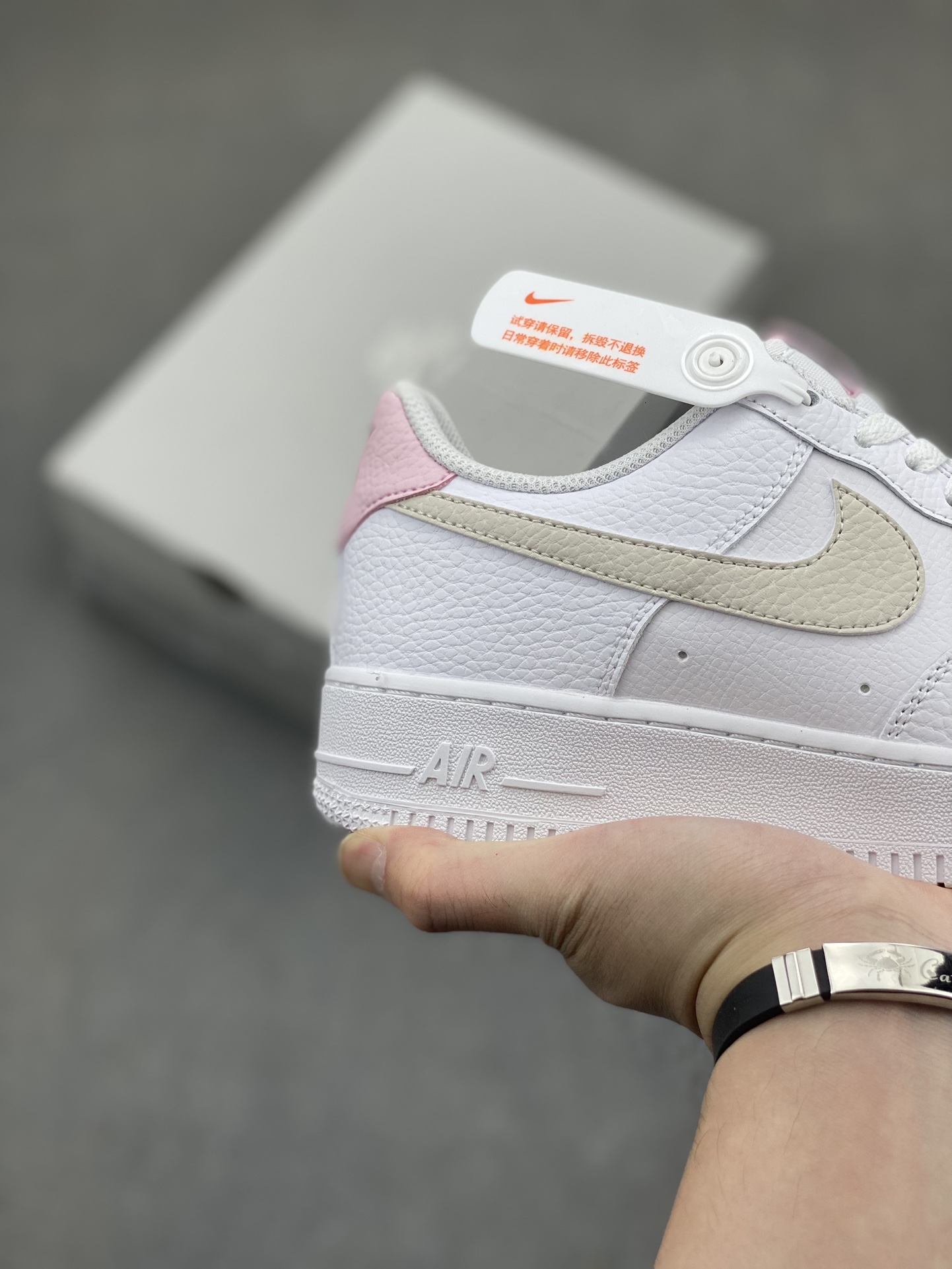 Nike Air Force 1 '07 Low White/Pink Casual Sneakers HF9992-100 6 i1716493220 8571 0