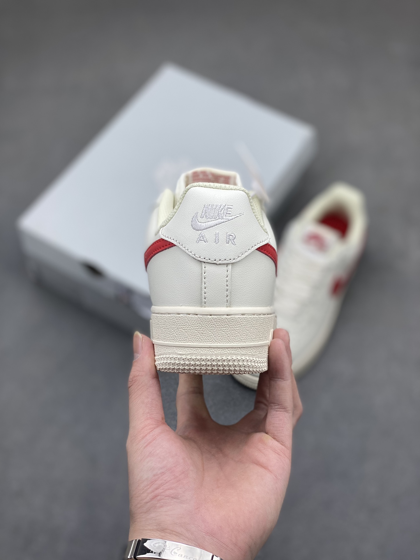 Nike Air Force 1 '07 Low Sneakers - Ivory/Red, All-Day Comfort, Sizes 36-45 5 i1716580434 3288 1