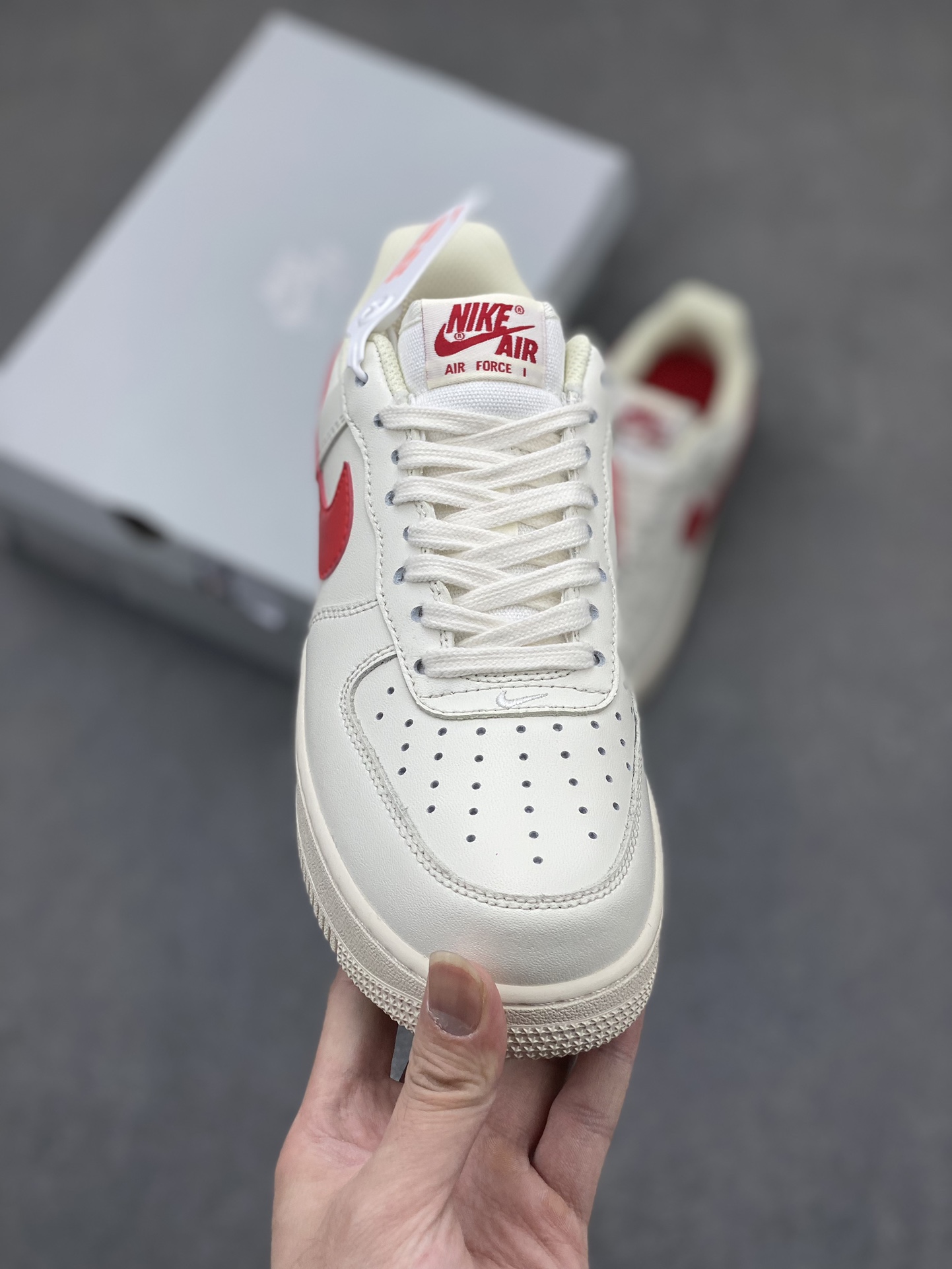 Nike Air Force 1 '07 Low Sneakers - Ivory/Red, All-Day Comfort, Sizes 36-45 3 i1716580434 3508 6