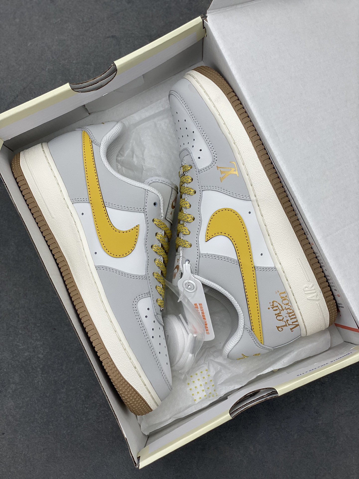 Nike Air Force 1 '07 Low Louis Vuitton Custom Sneakers - Limited Edition 10 i1716580467 1715 1