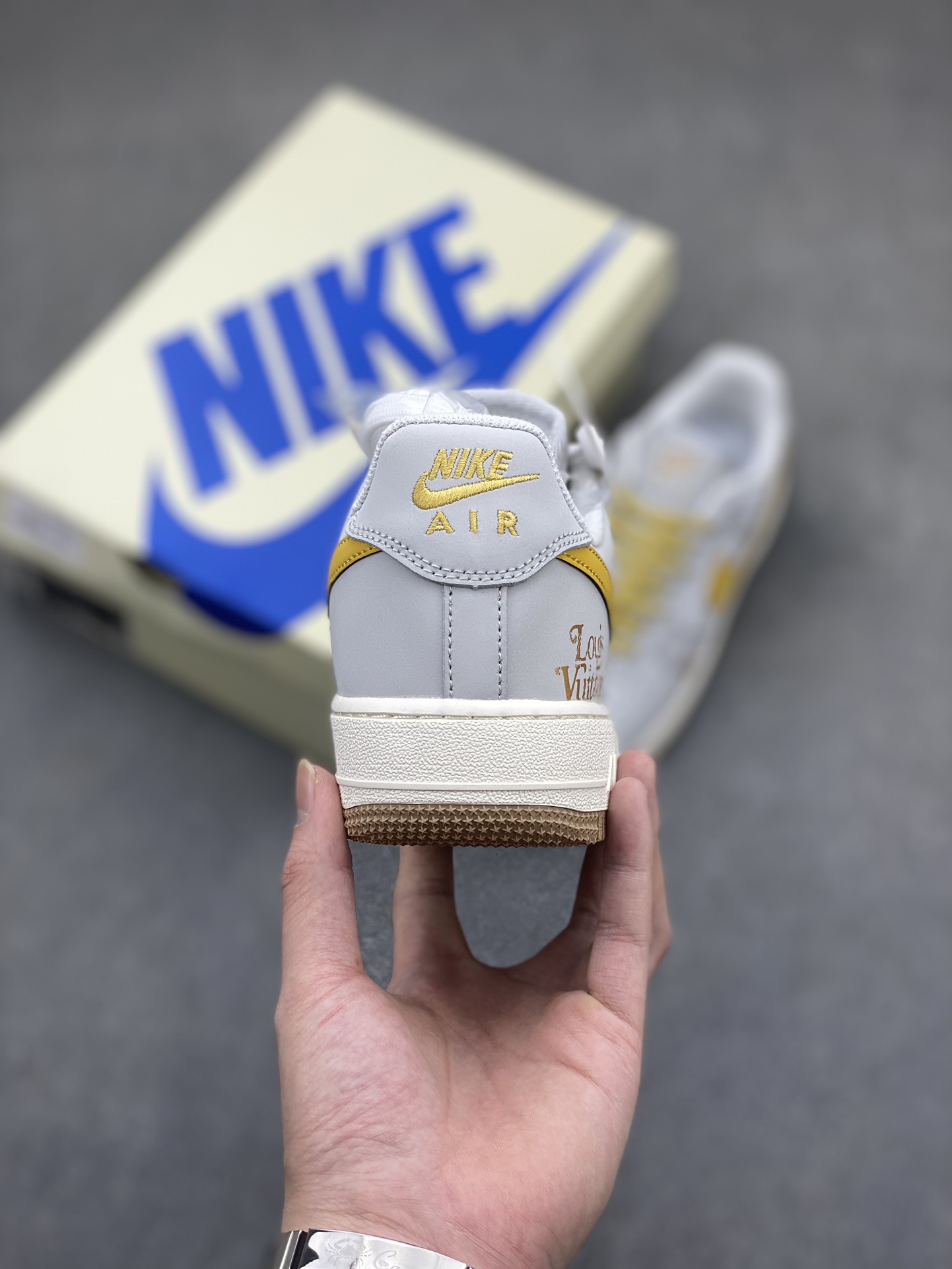 Nike Air Force 1 '07 Low Louis Vuitton Custom Sneakers - Limited Edition 5 i1716580468 5638 3