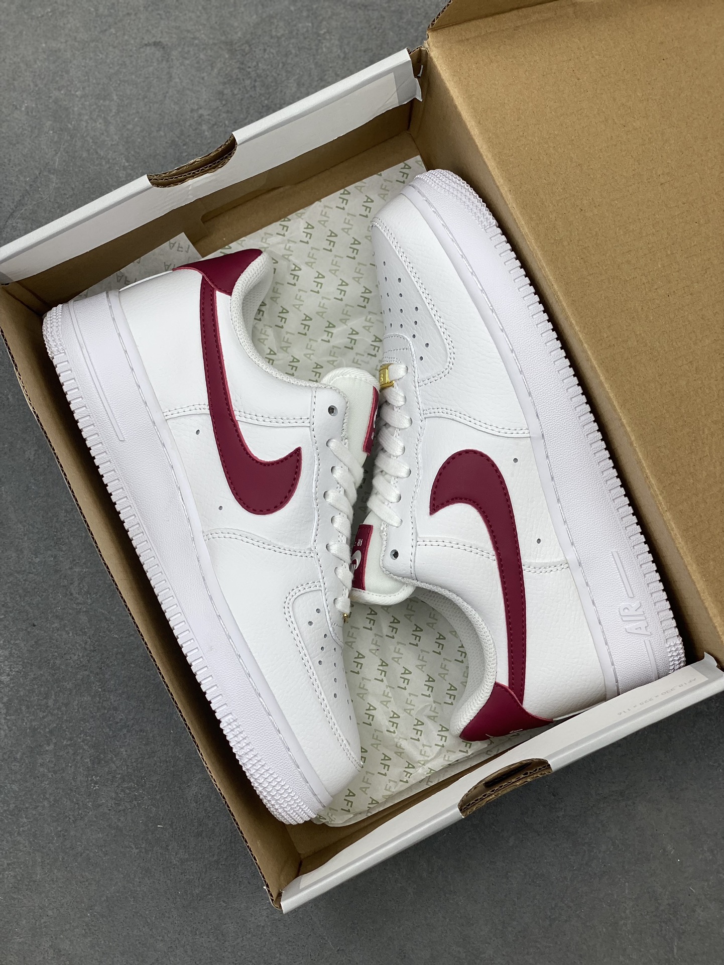Nike Air Force 1 Low '07 White/Wine Red Casual Sneakers - Premium Quality 10 i1716667464 5897 0